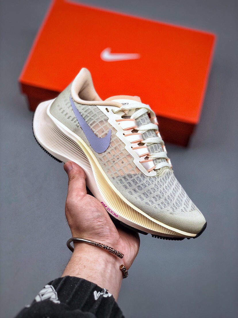 Nike Sneakers-42