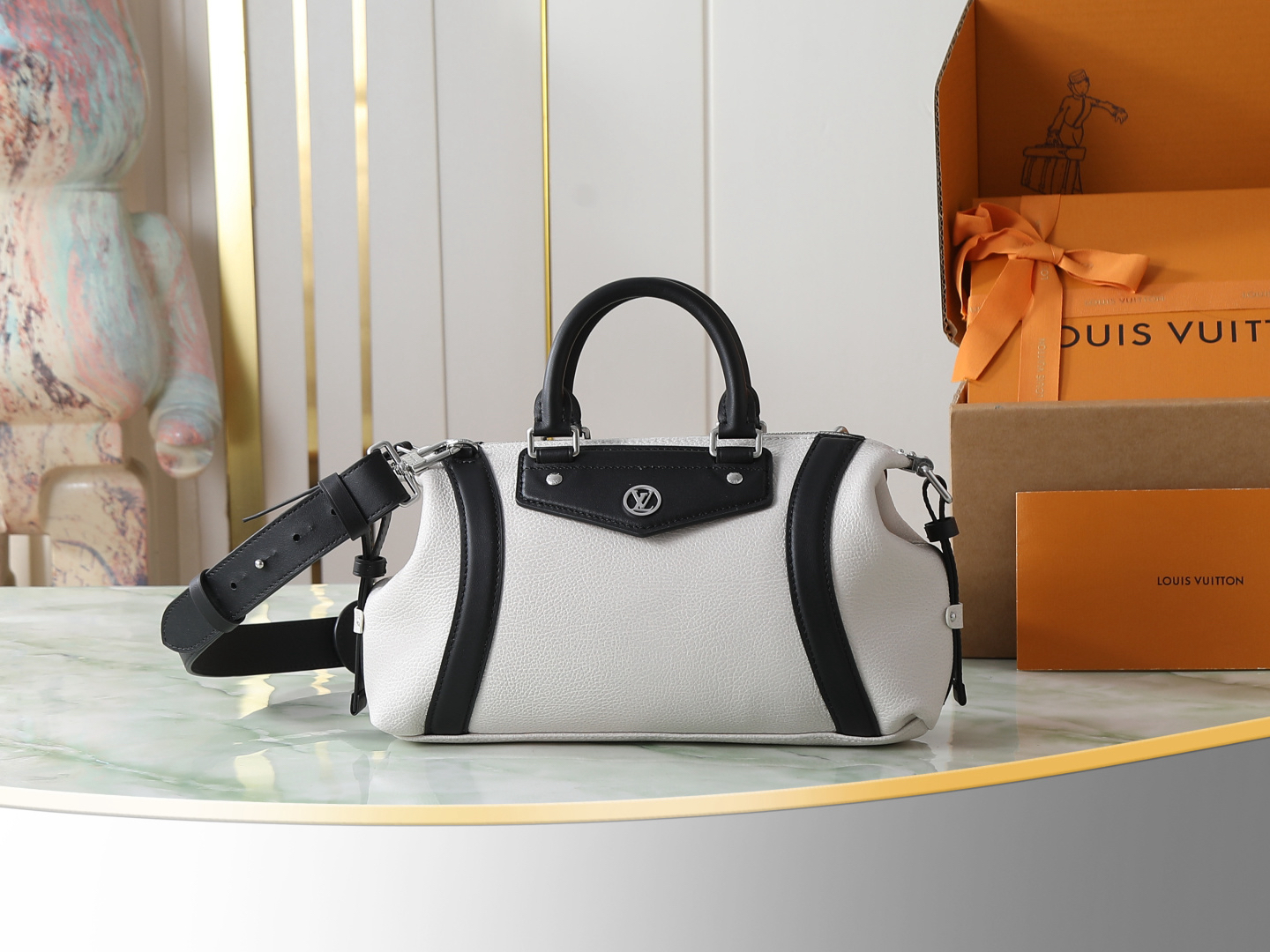 Louis Vuitton bag-176