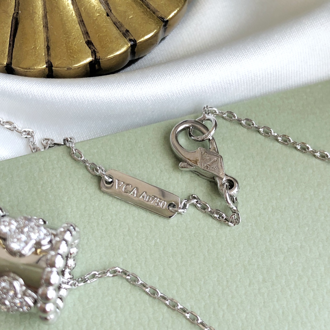 Van Cleef & Arpels necklace-95