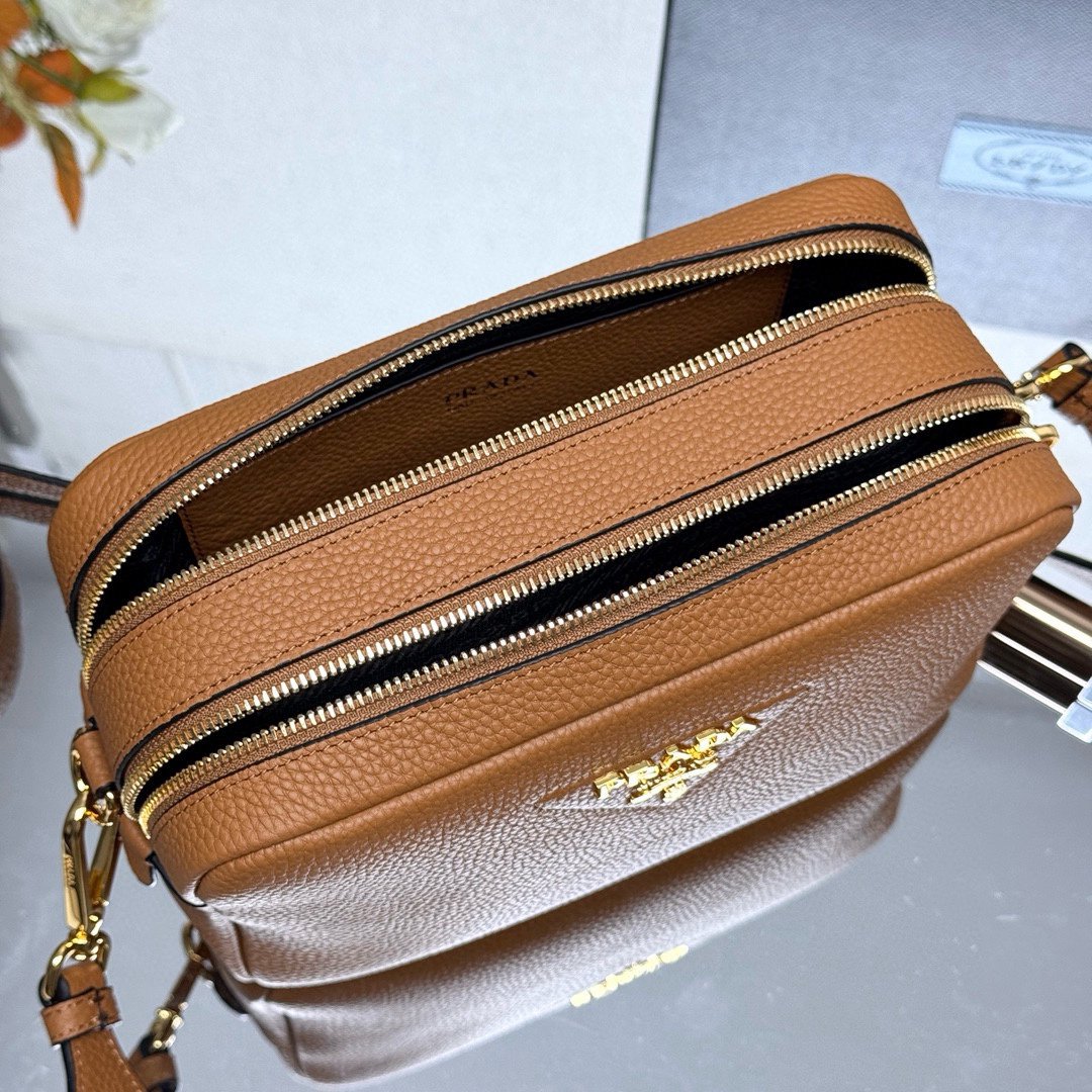 Prada bag-122