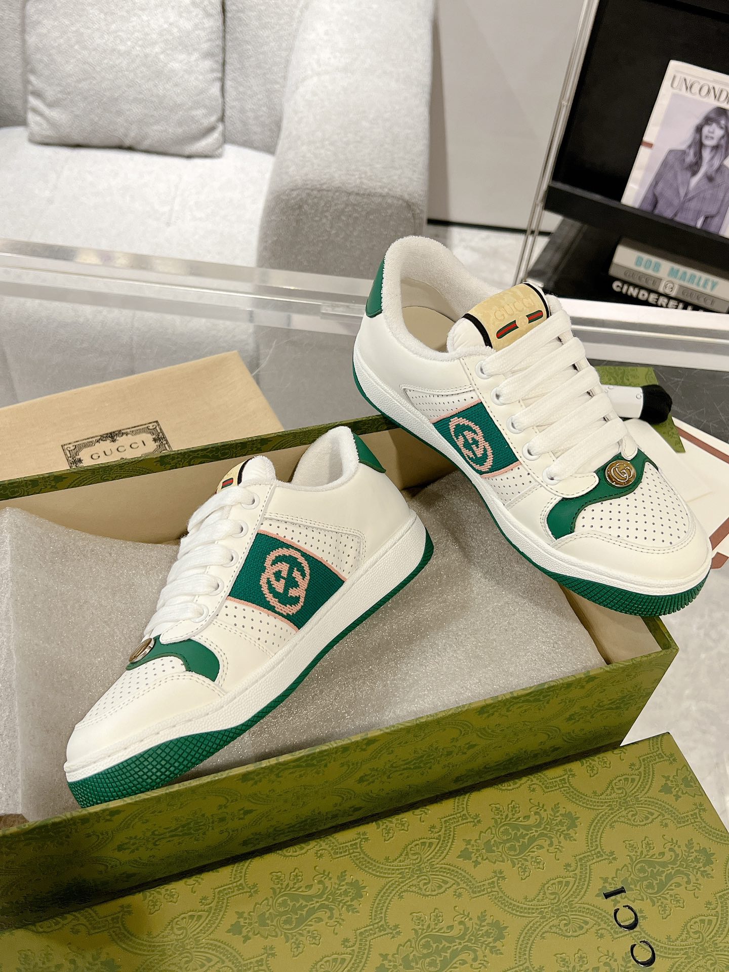 Gucci Sneakers-140