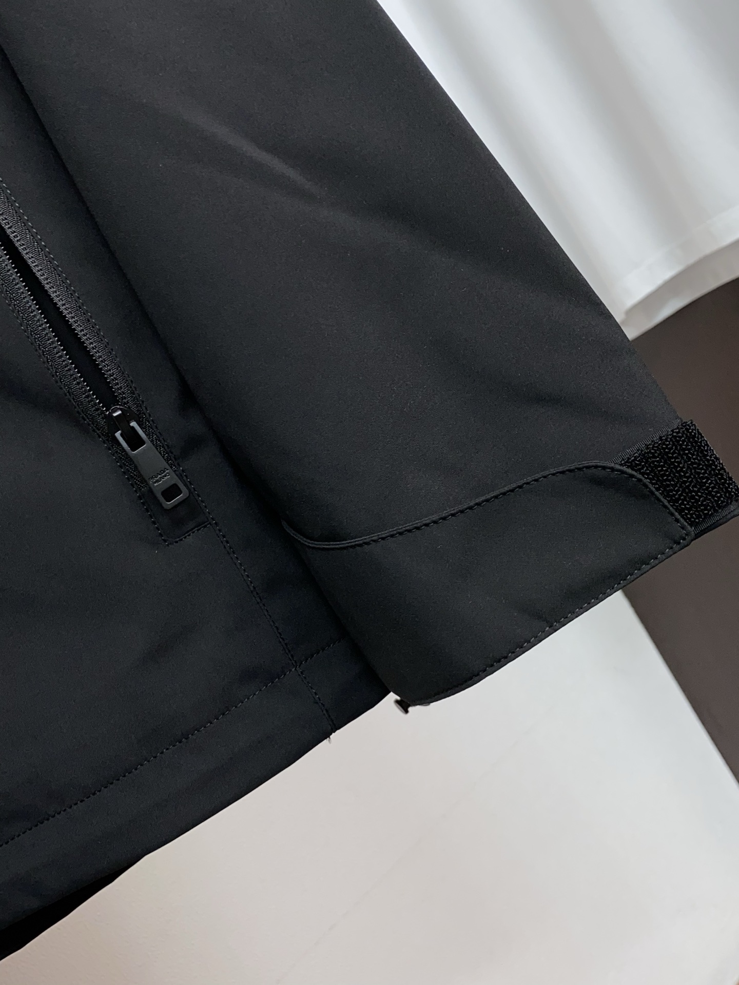 Prada Clothing-334