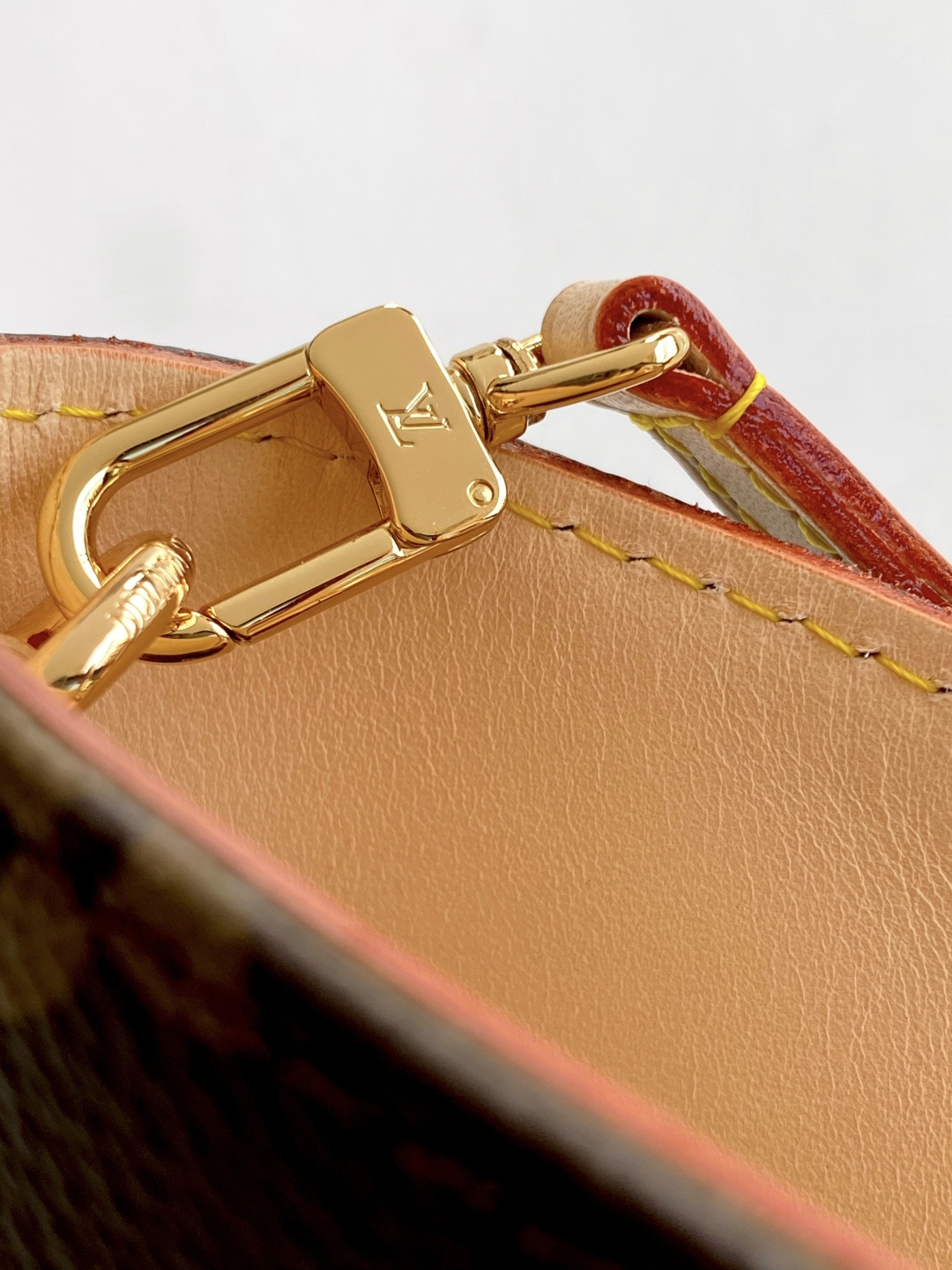 Louis Vuitton bag-26