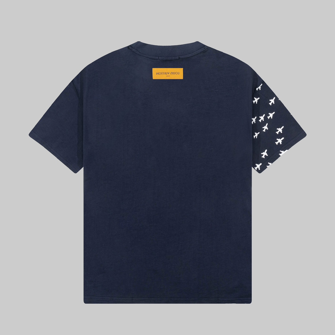 LV clothing-126