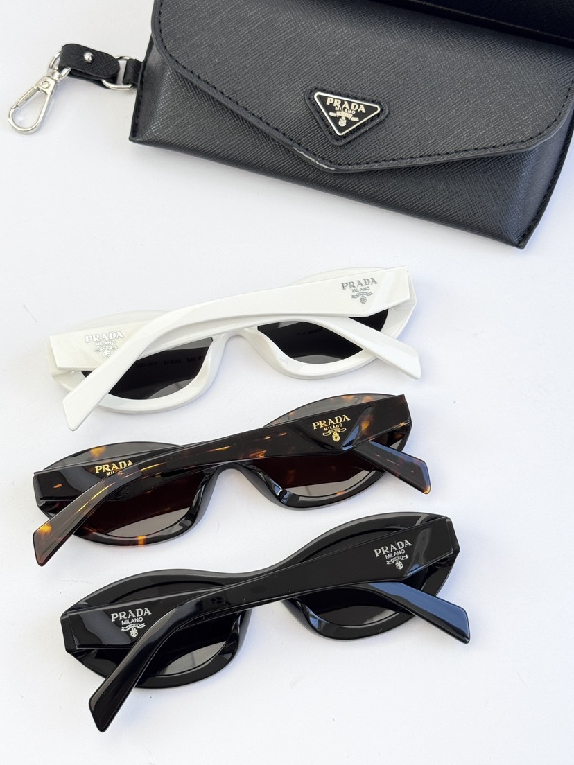 Prada glasses-16