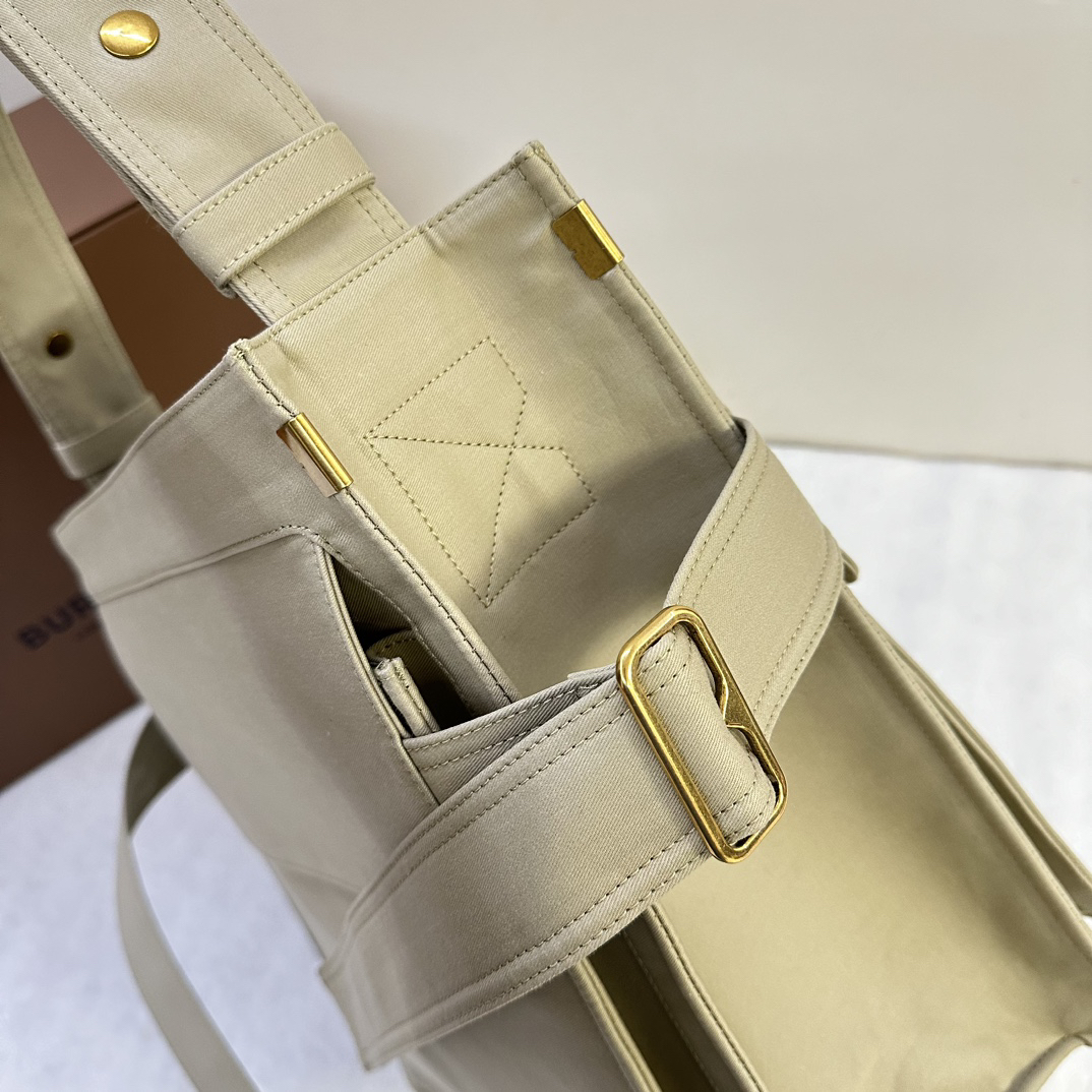 Burberry bag-93
