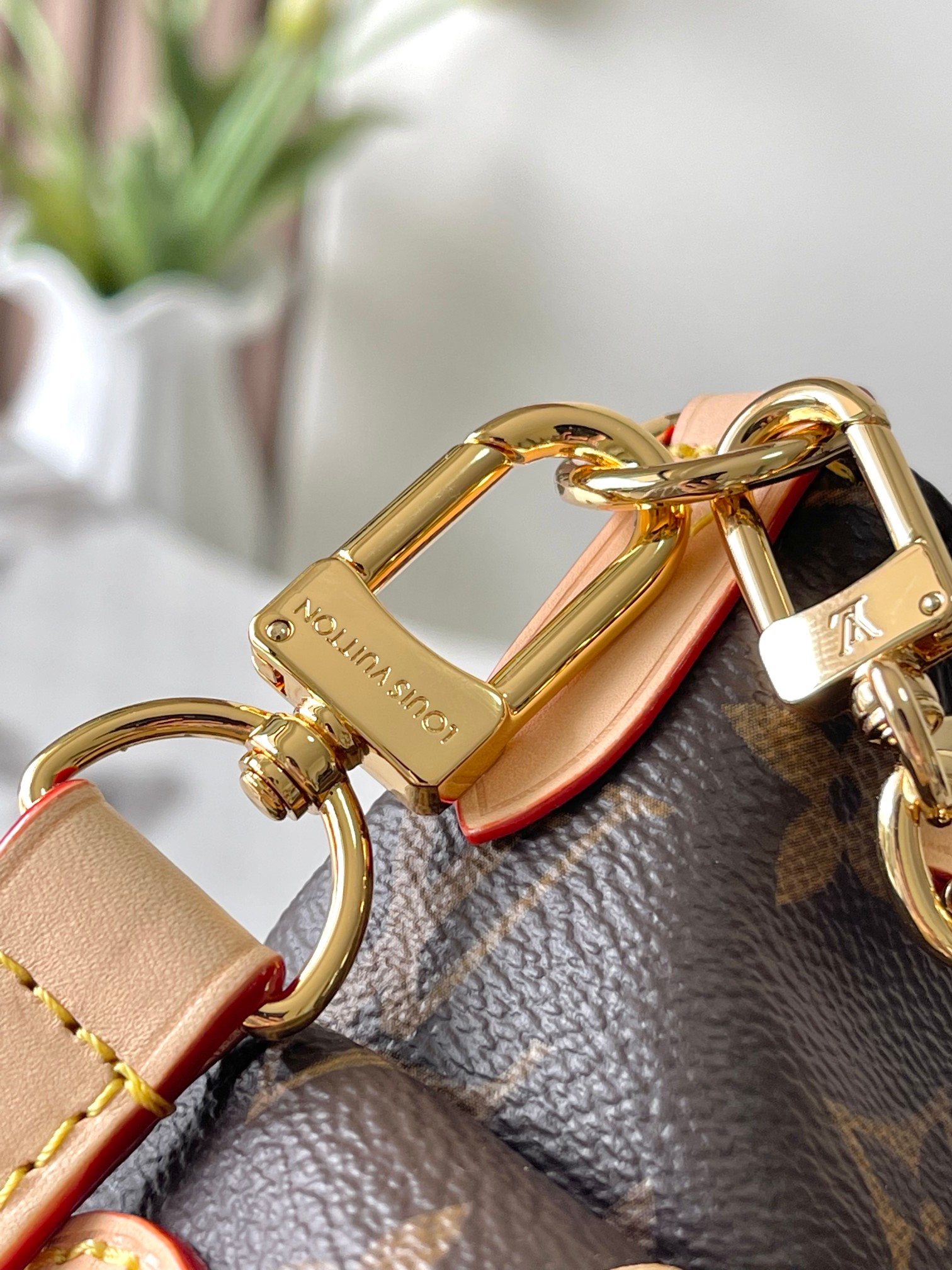 Louis Vuitton bag-86