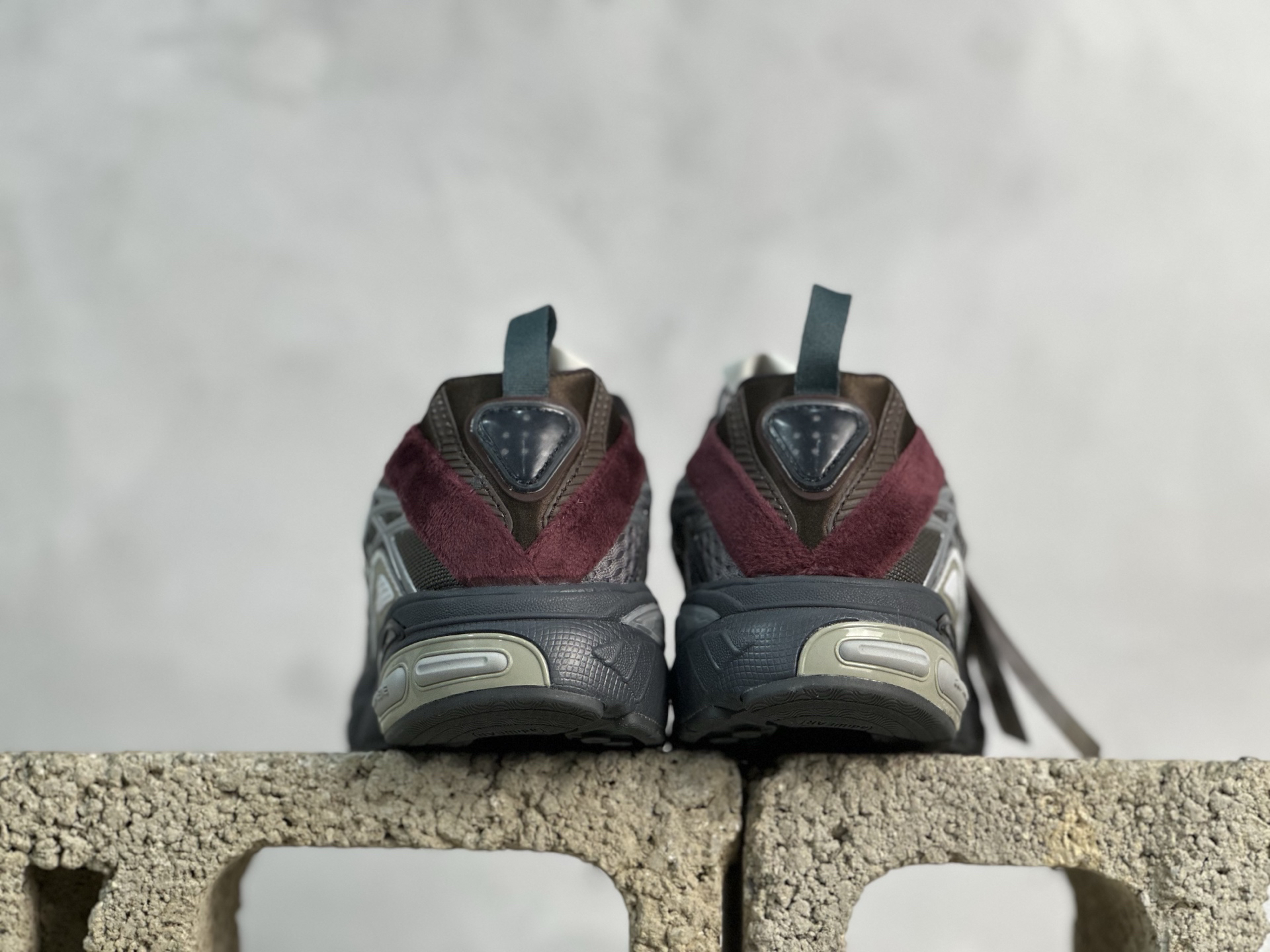 Adidas Sneakers-301