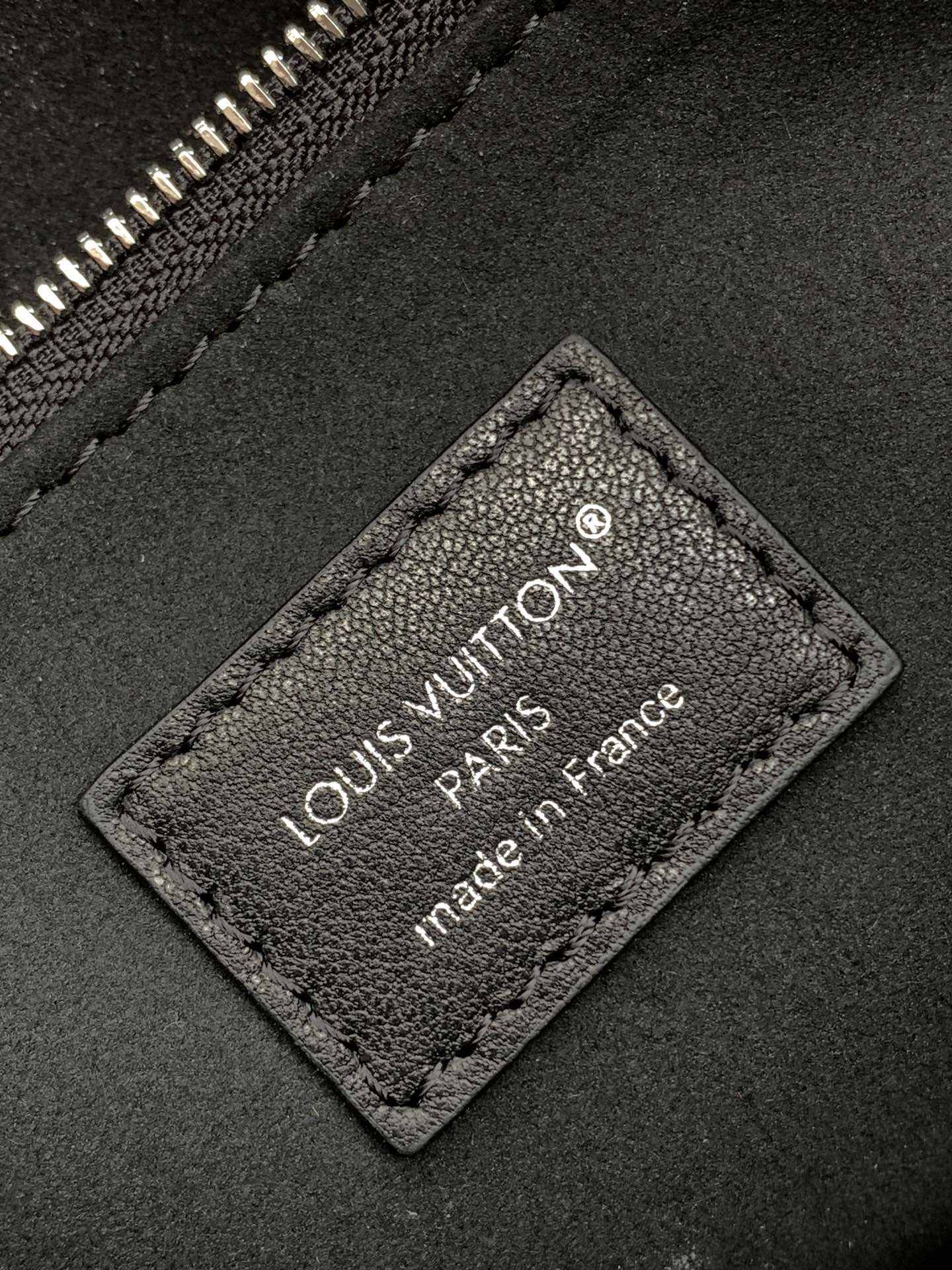 Louis Vuitton bag-37