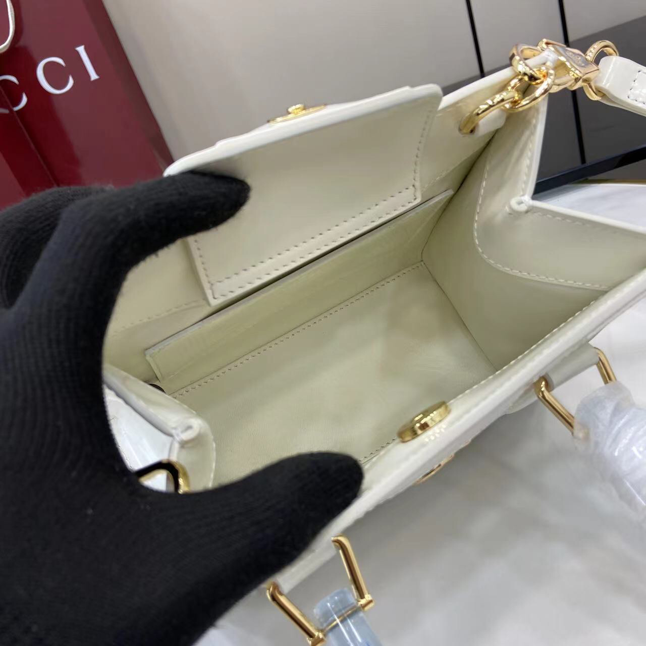 Gucci new bag-121