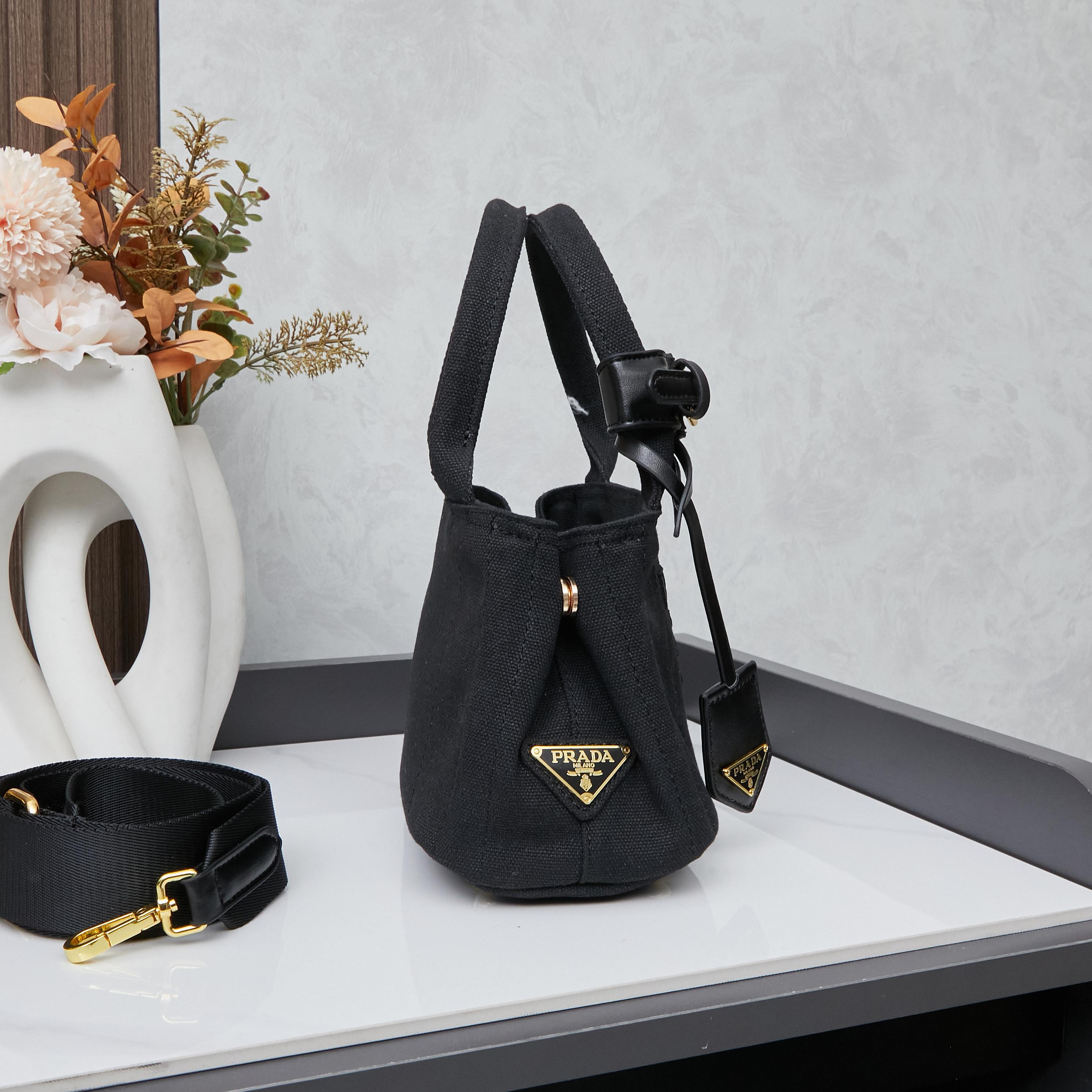 Prada bag-256