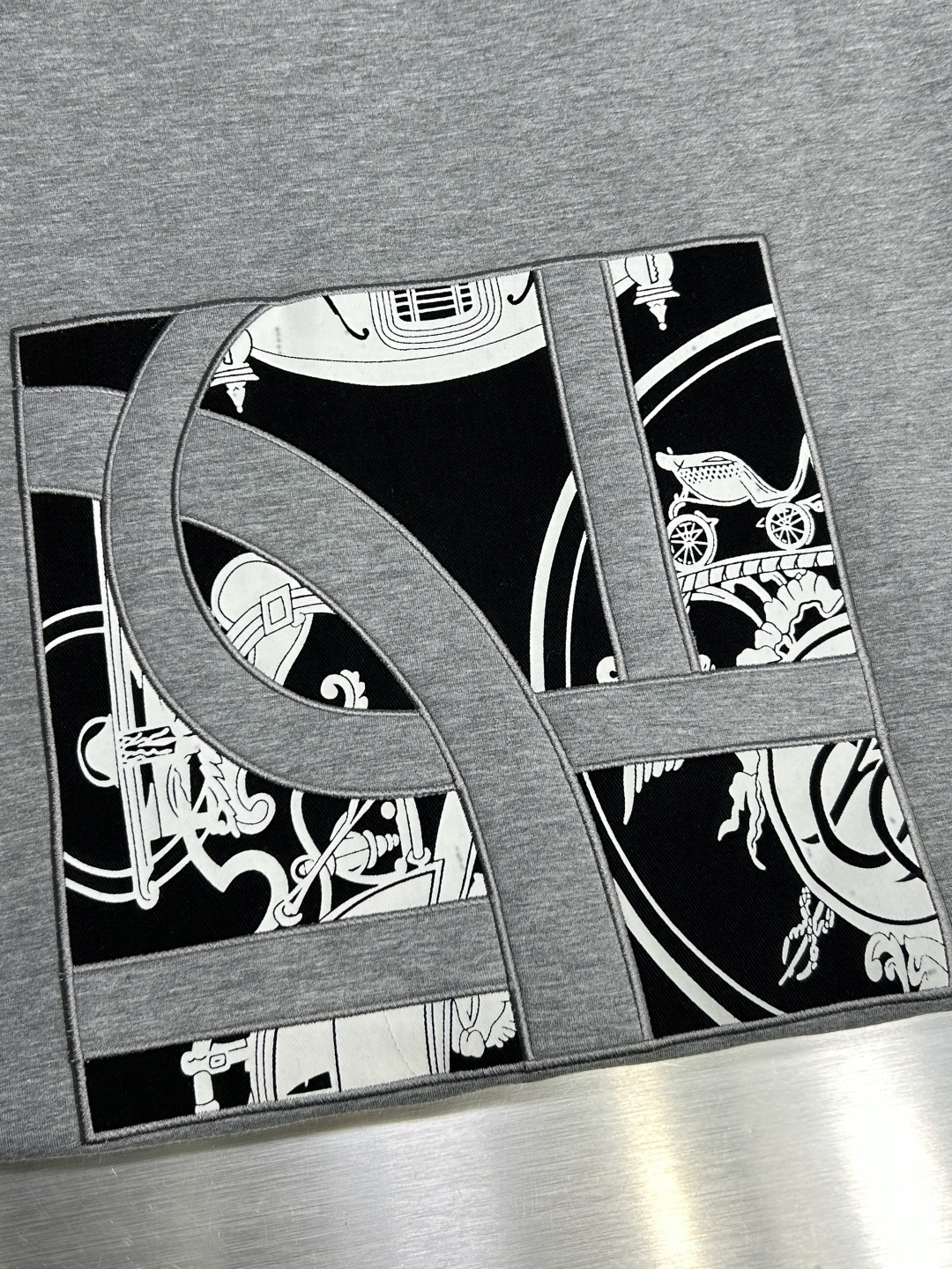 Hermes Clothing-301