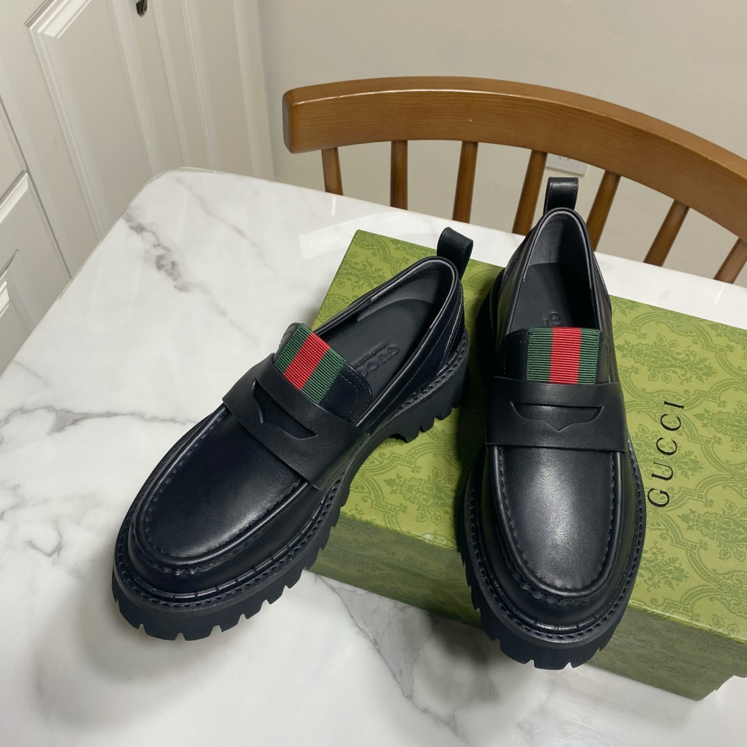 Gucci women's leather shoes-59