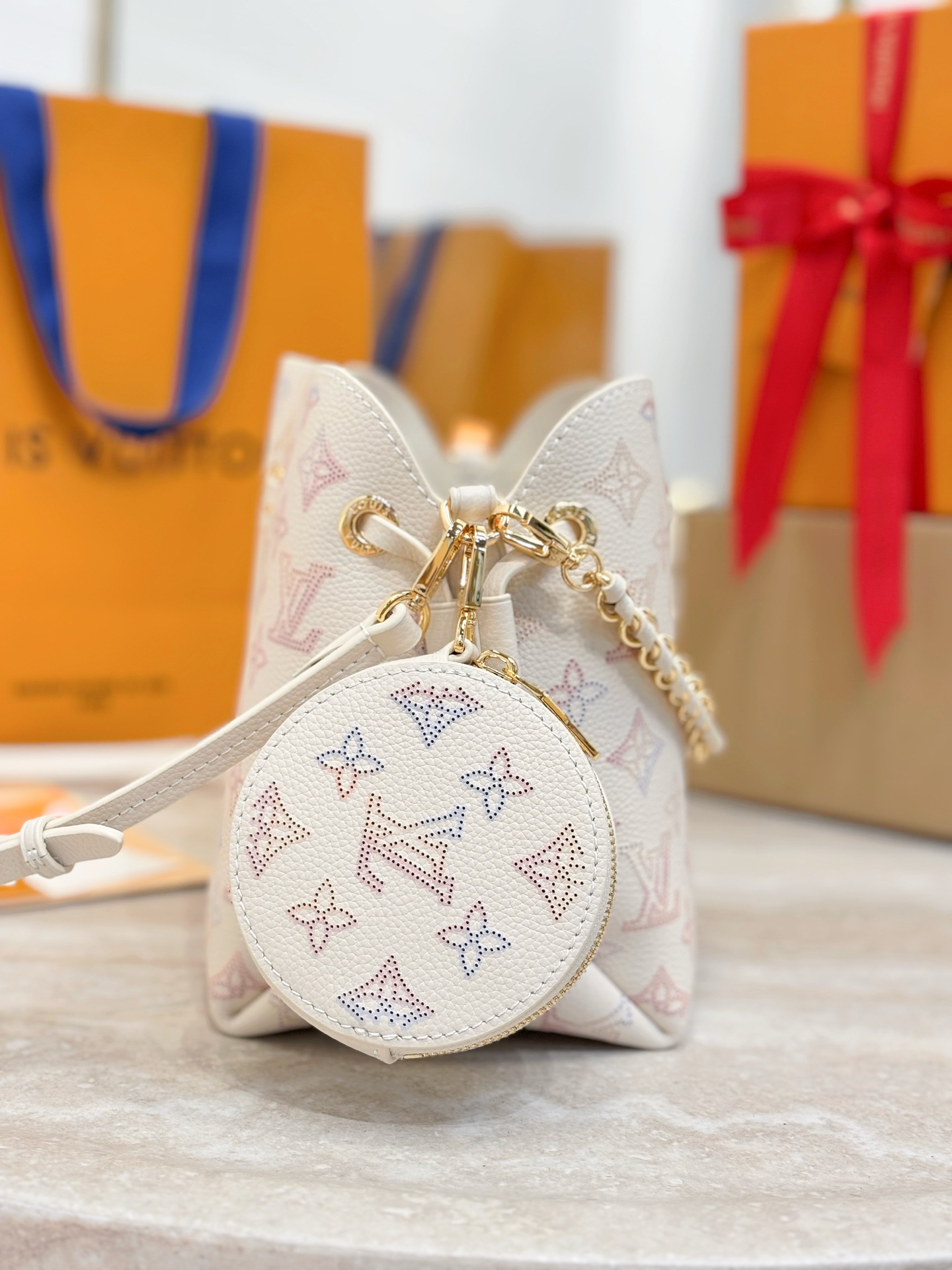 Louis Vuitton bag-178