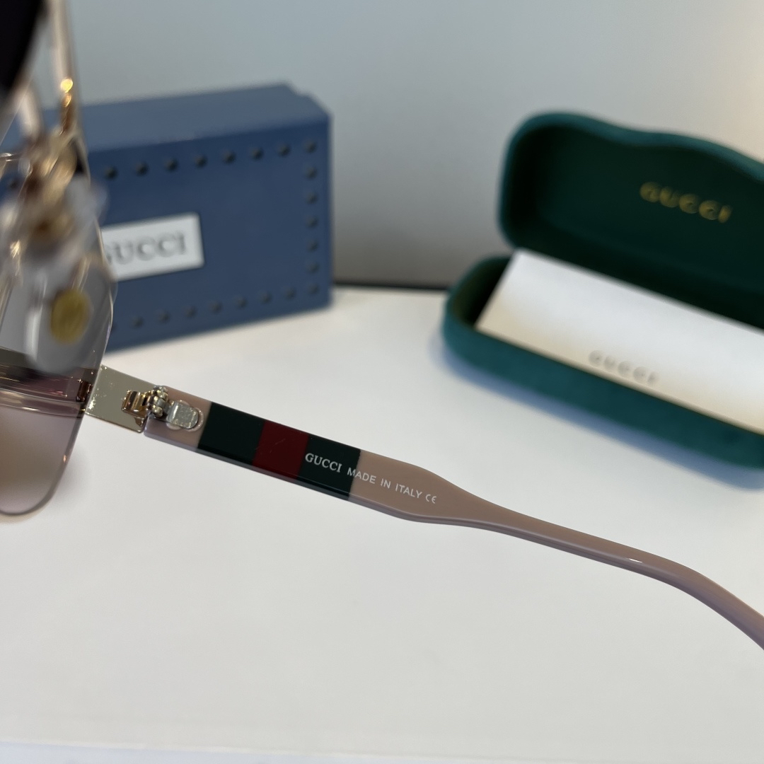 Gucci glasses-39