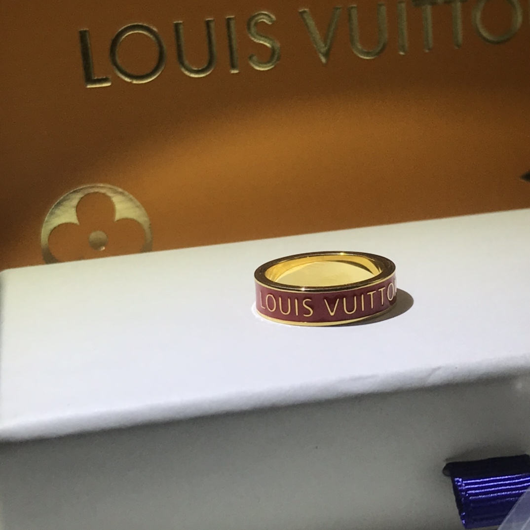 LV ring-64