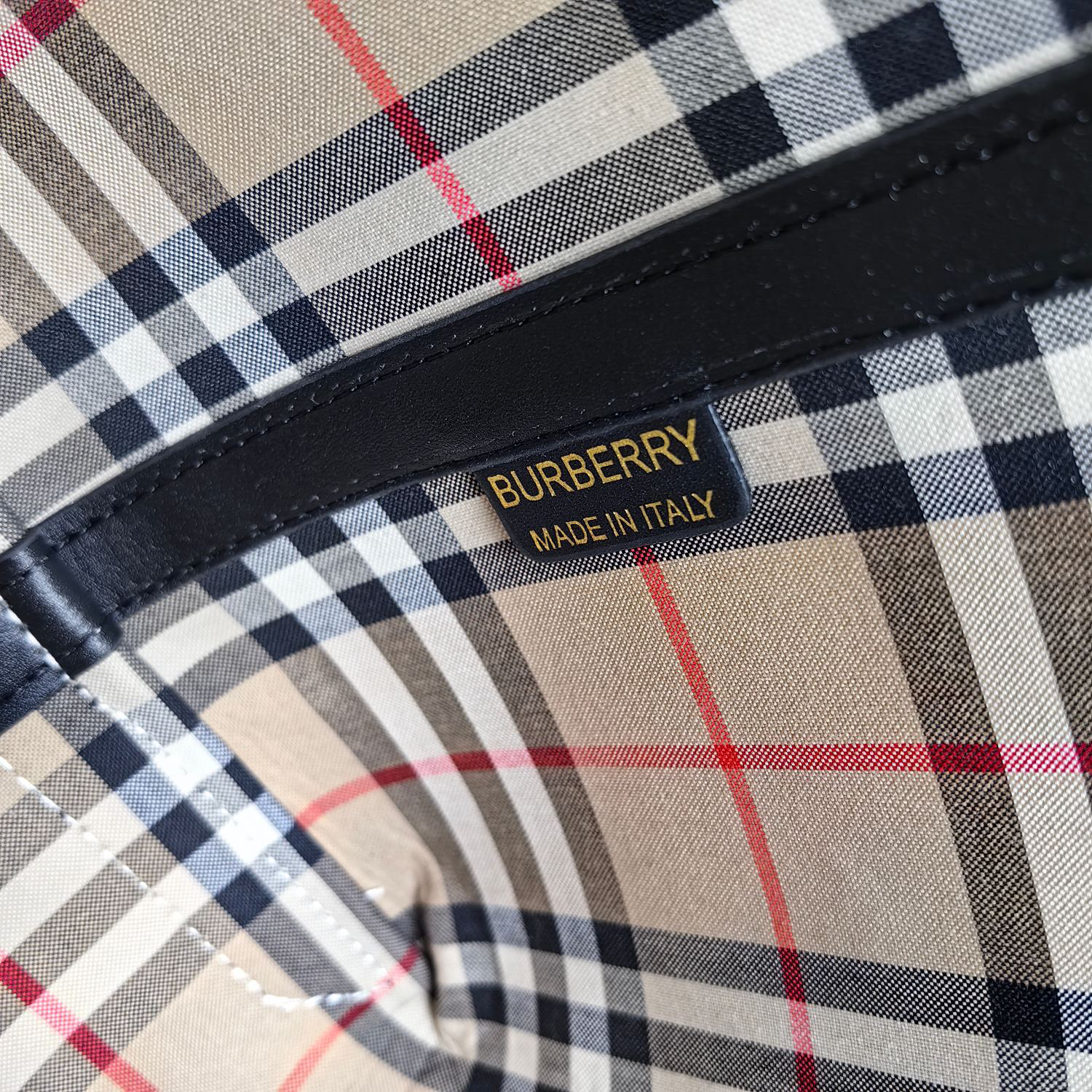 Burberry bag-38