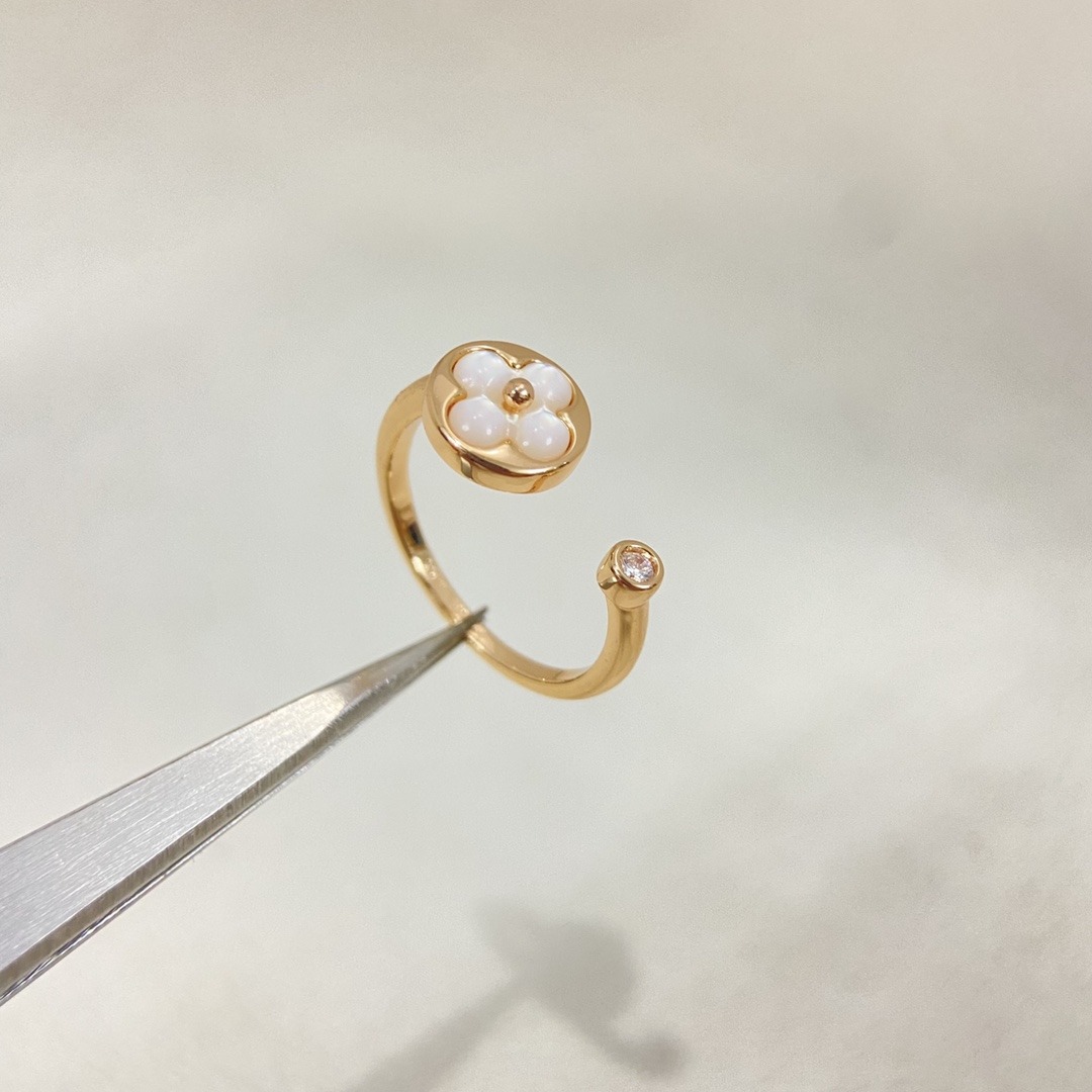 LV ring-12