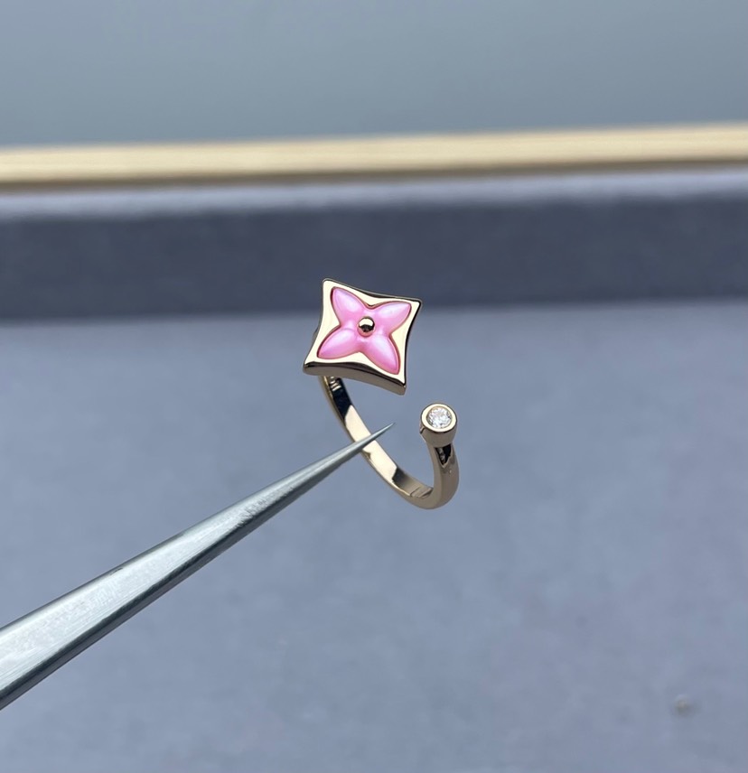 LV ring-38