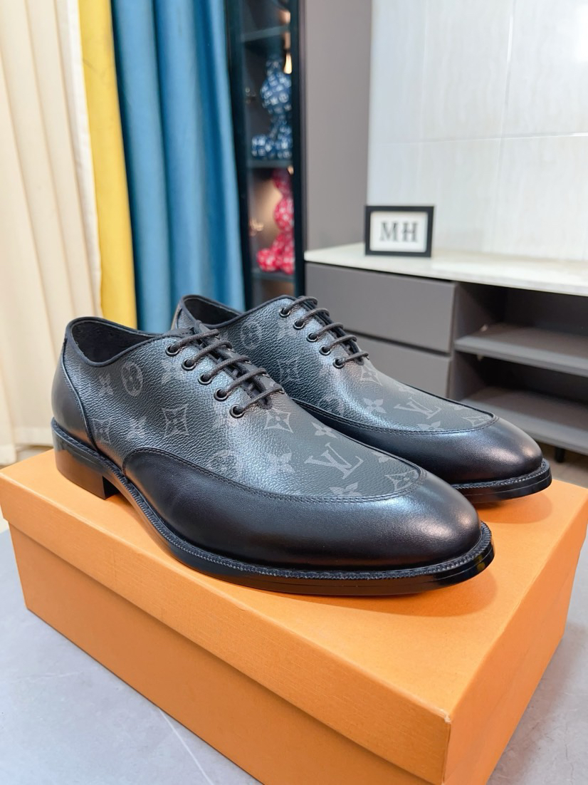LV men's leather shoes-40