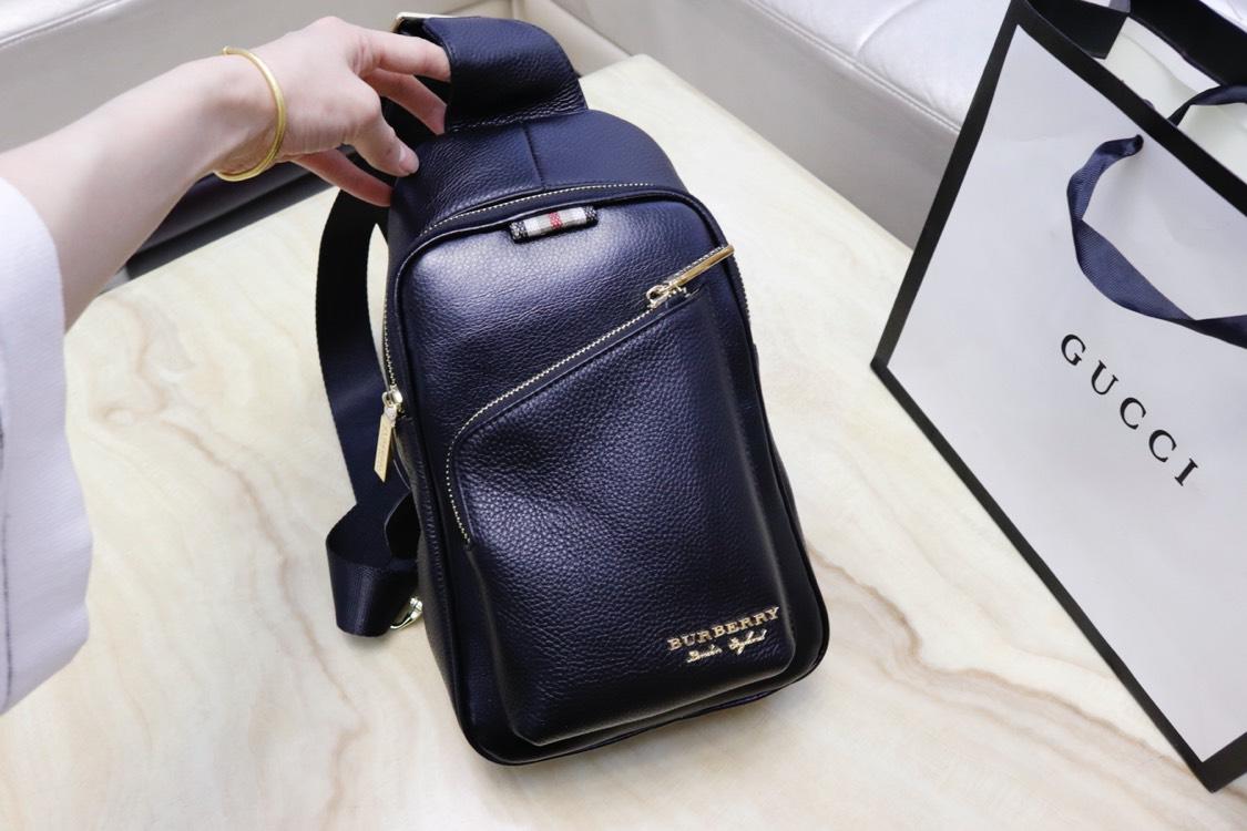 Burberry 6304 Men Leather Chest Pack Bag Black