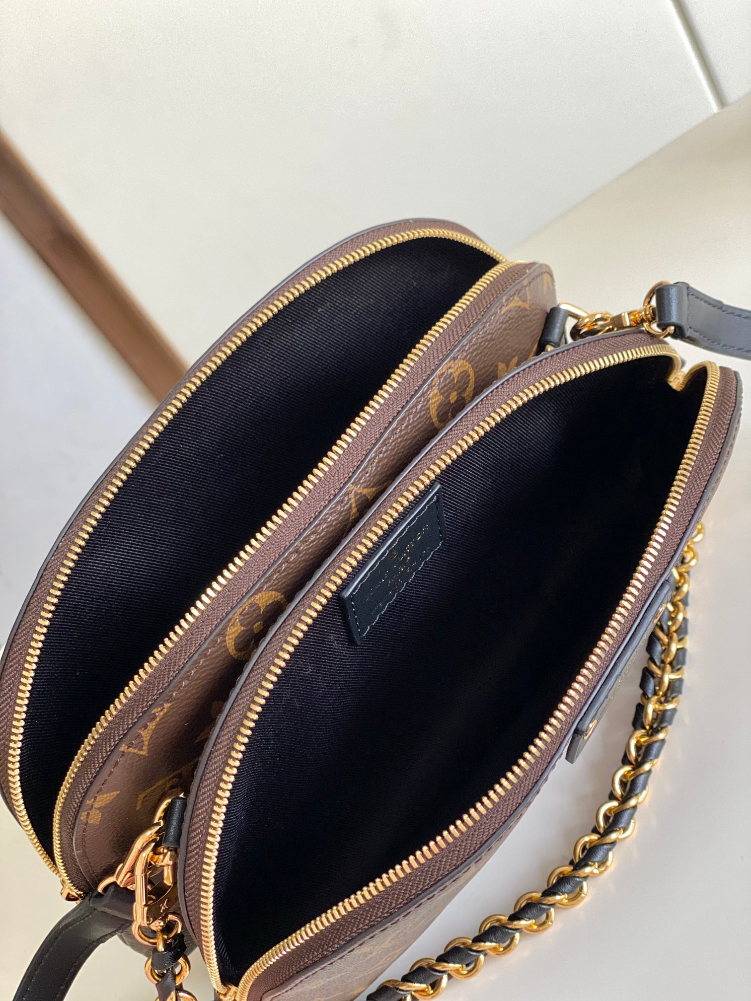 Louis Vuitton bag-175