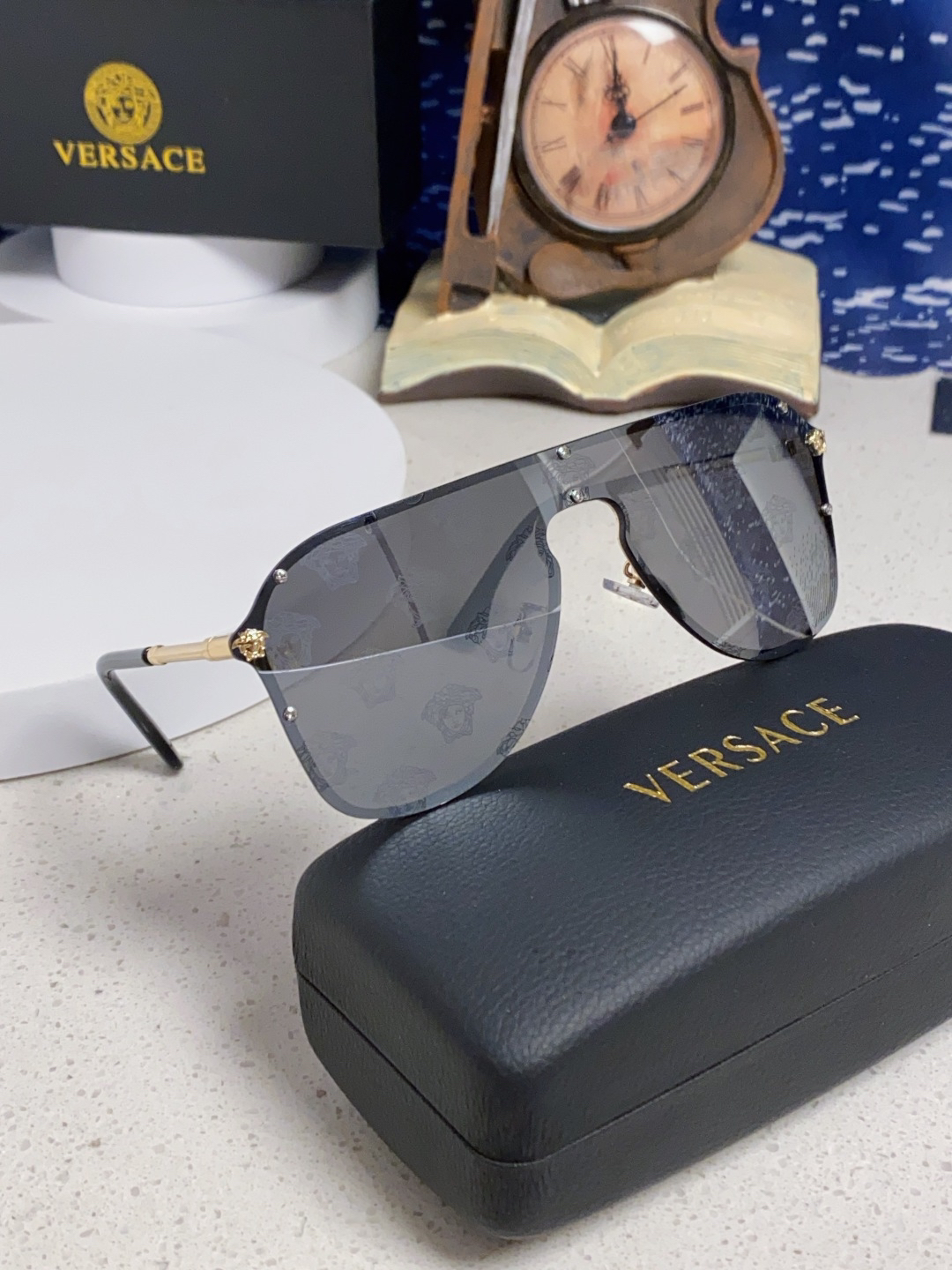 Versace glasses-15