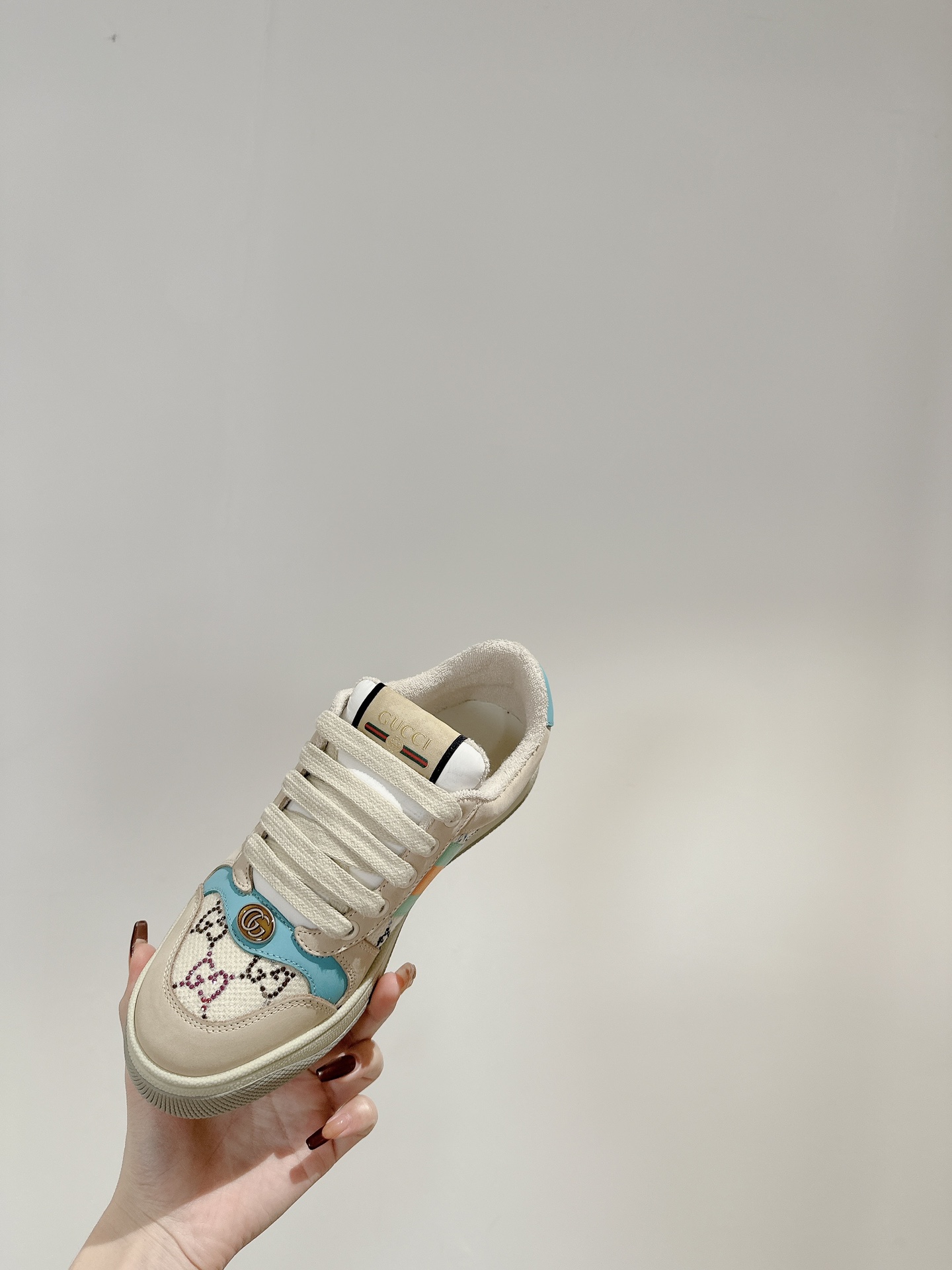 Gucci Sneakers-239