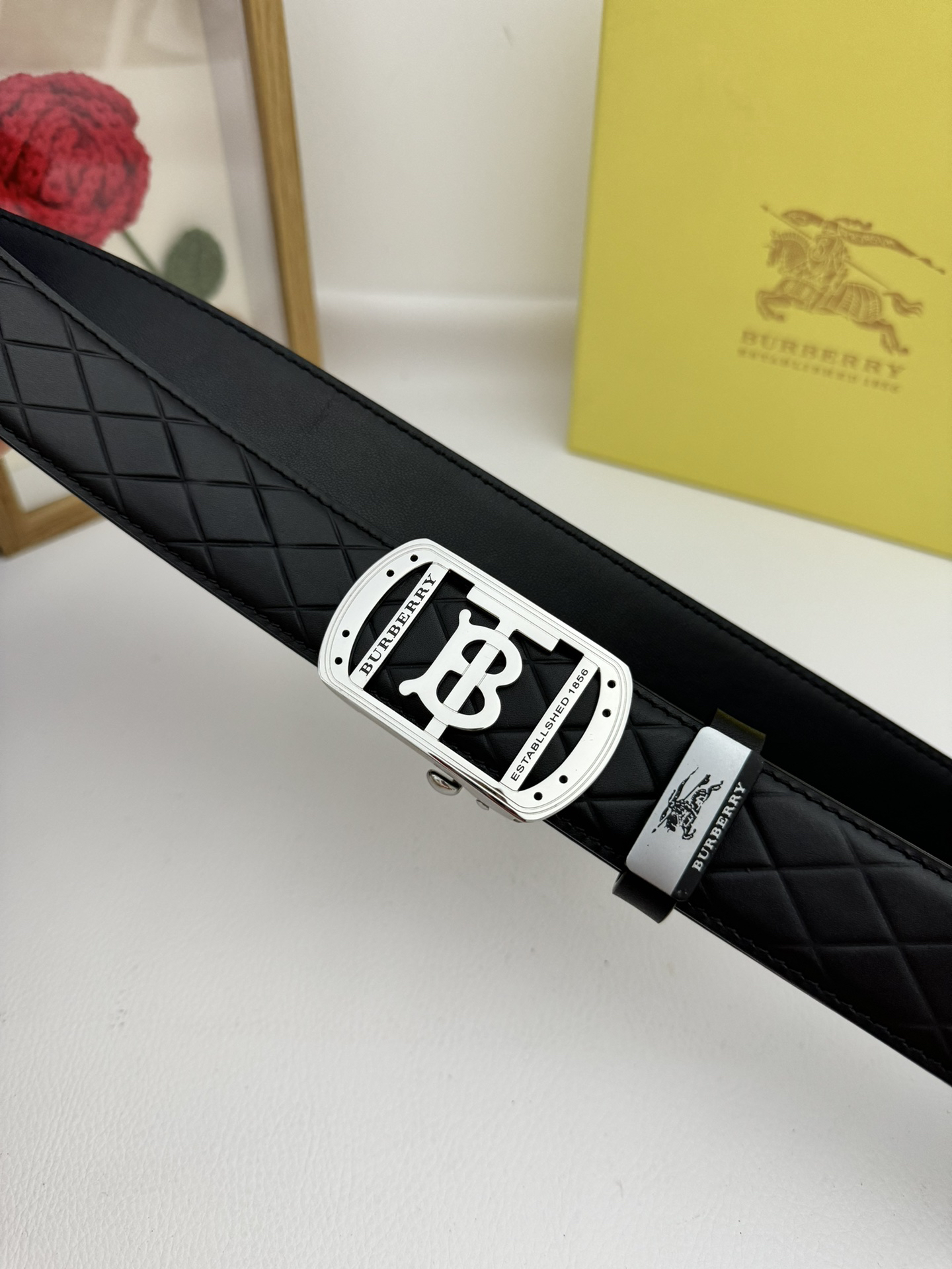 Burberry belt-76