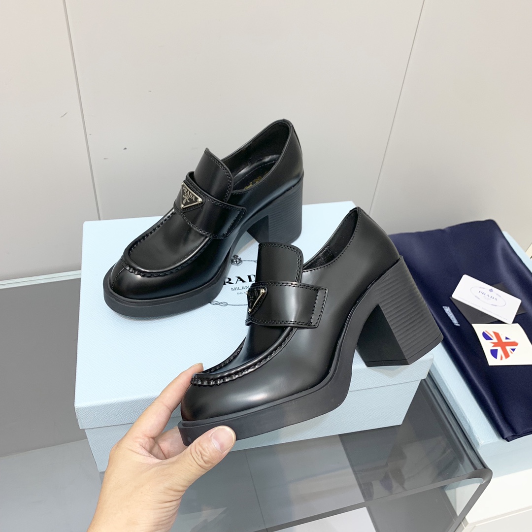 Prada women's leather shoes-34