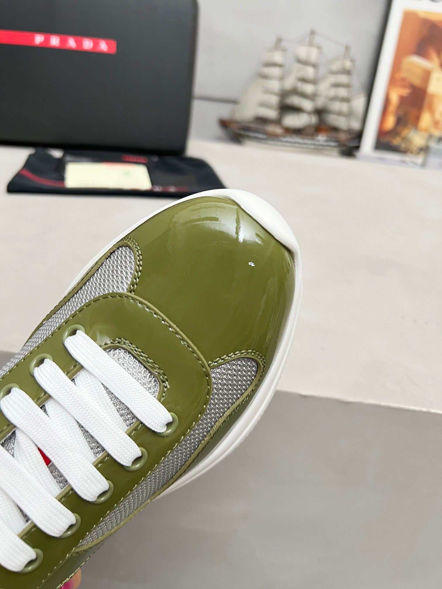 Prada Sneakers-40