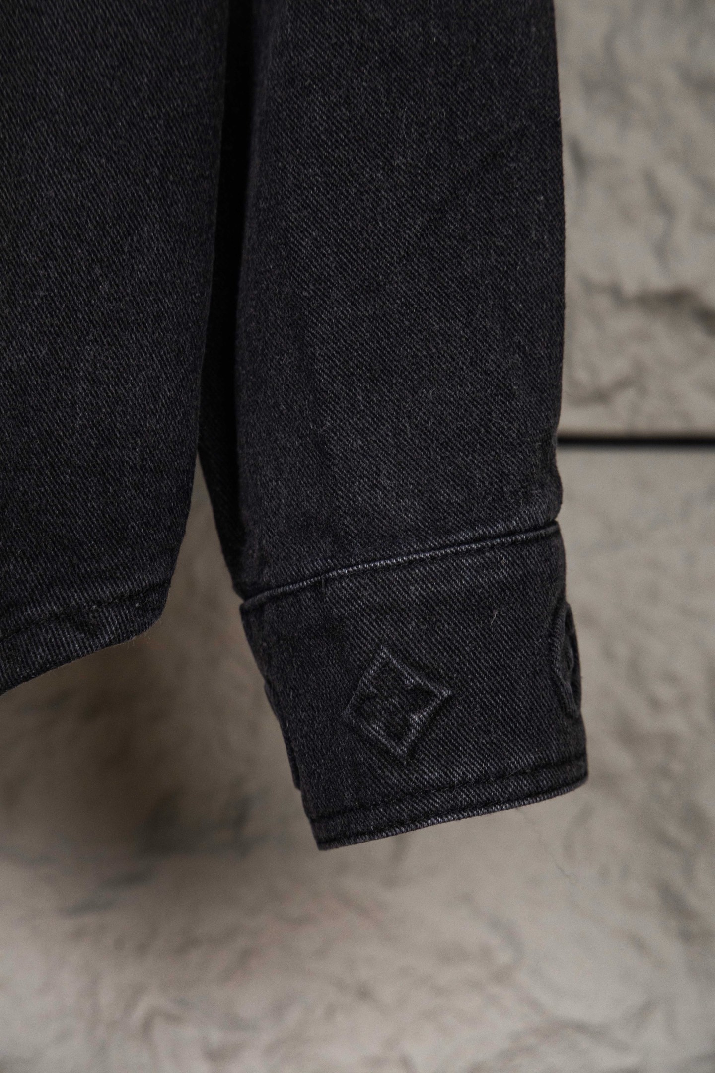 LV Clothing-282