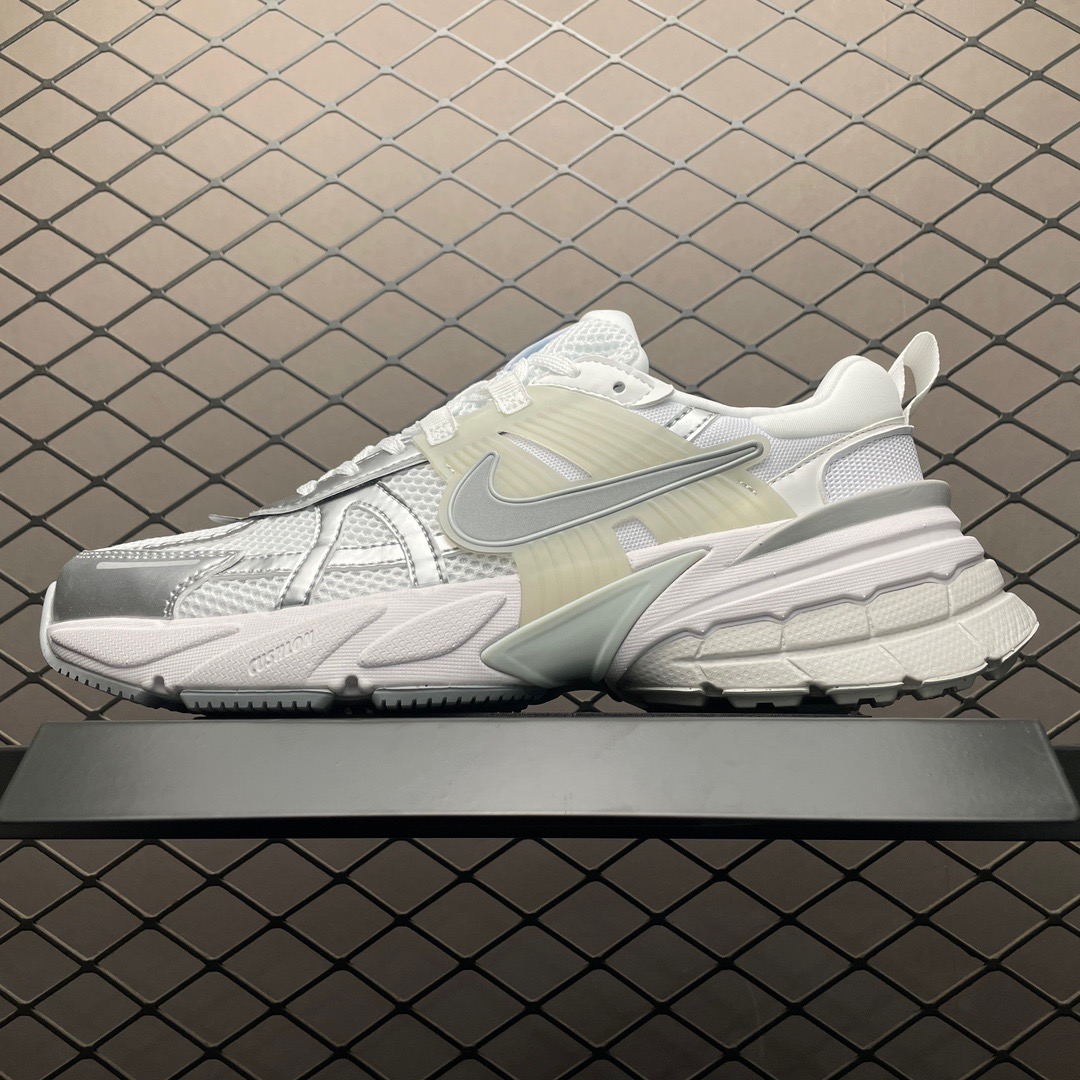 Nike Sneakers-211
