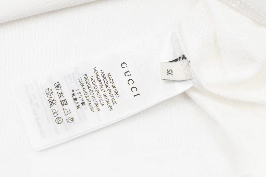 Gucci clothing-95