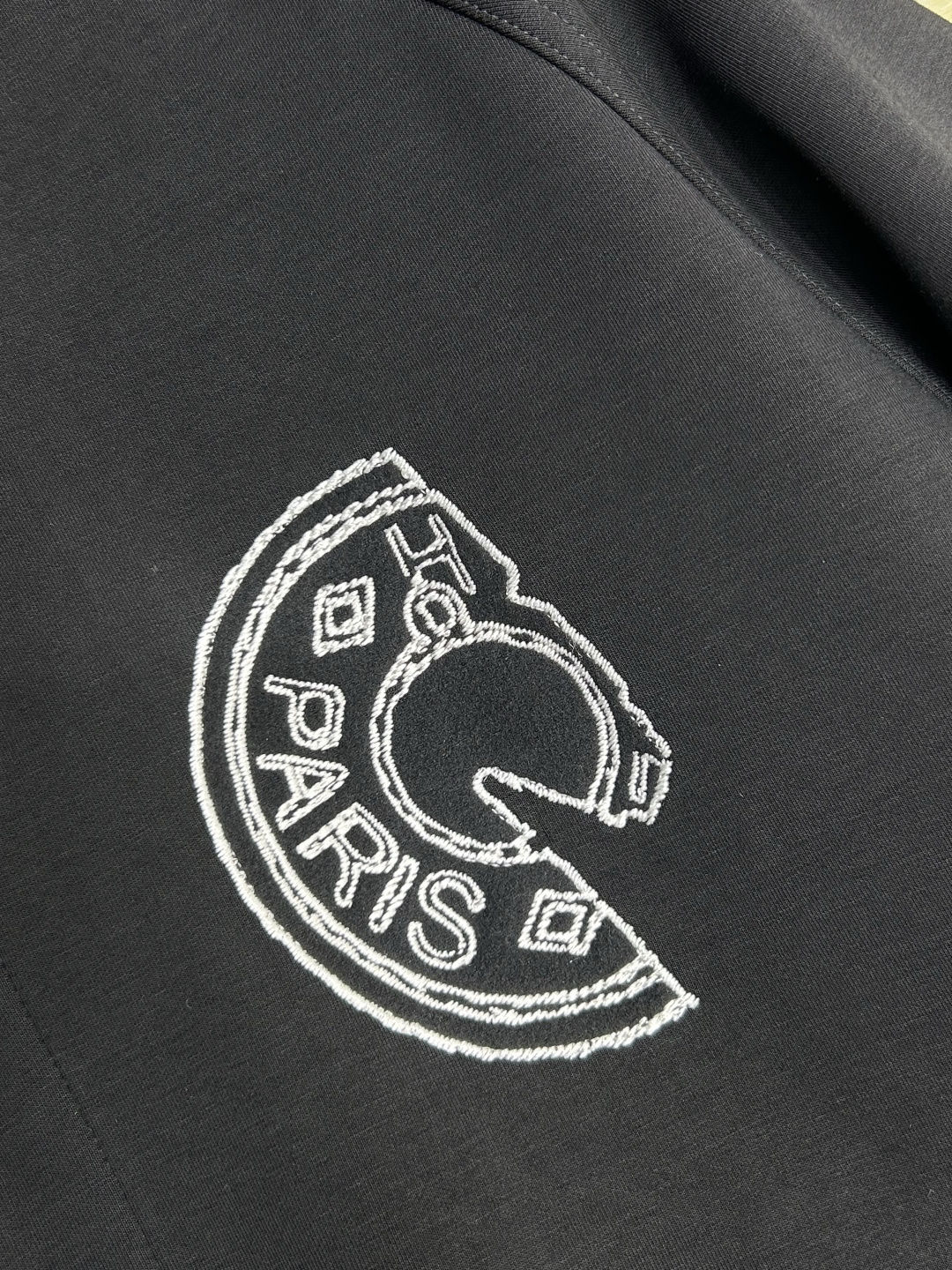 Hermes Clothing-299