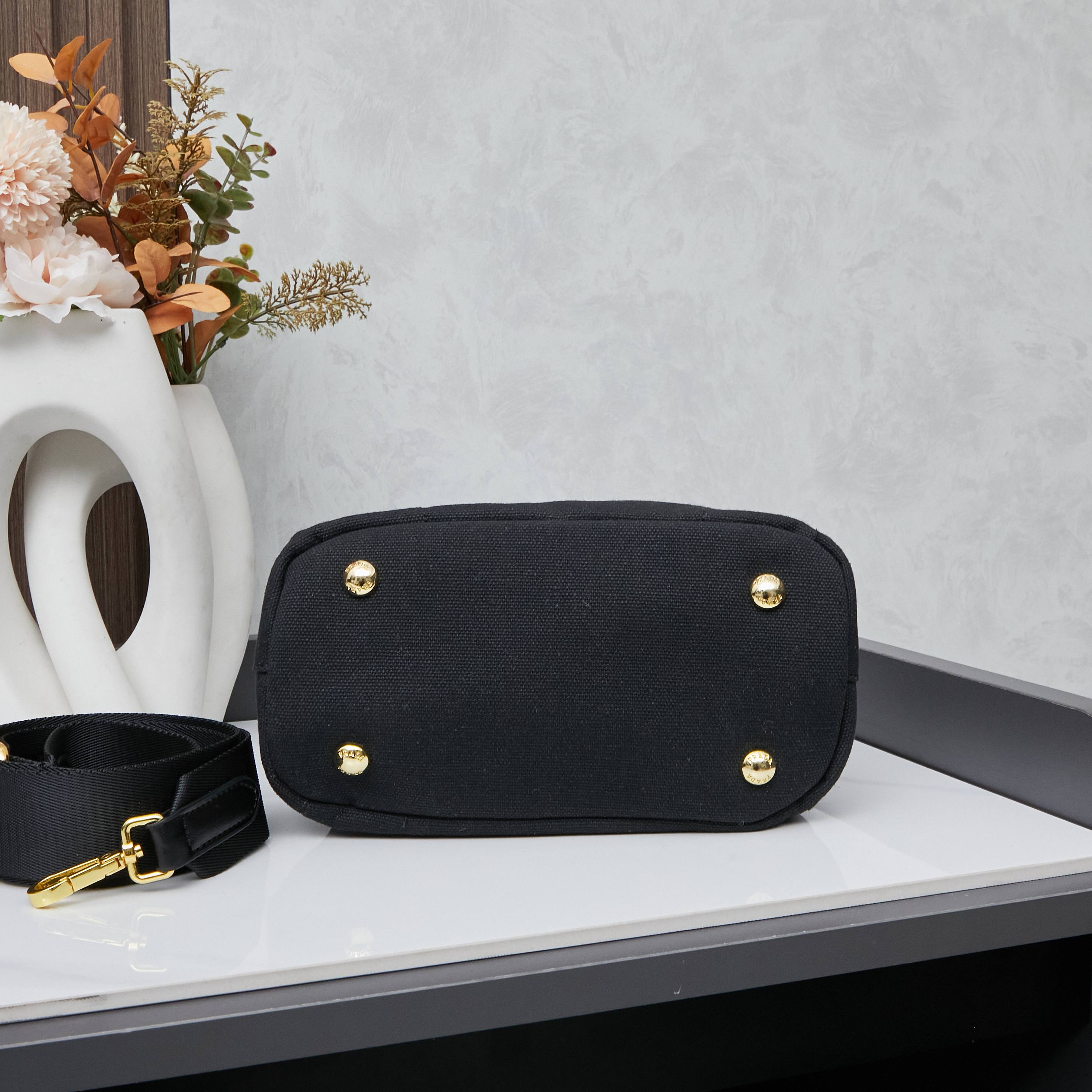 Prada bag-256