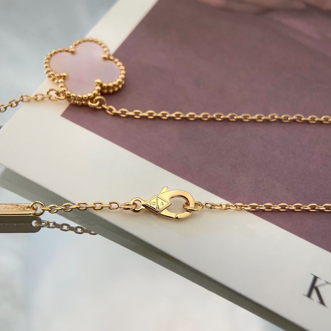Van Cleef & Arpels necklace-4