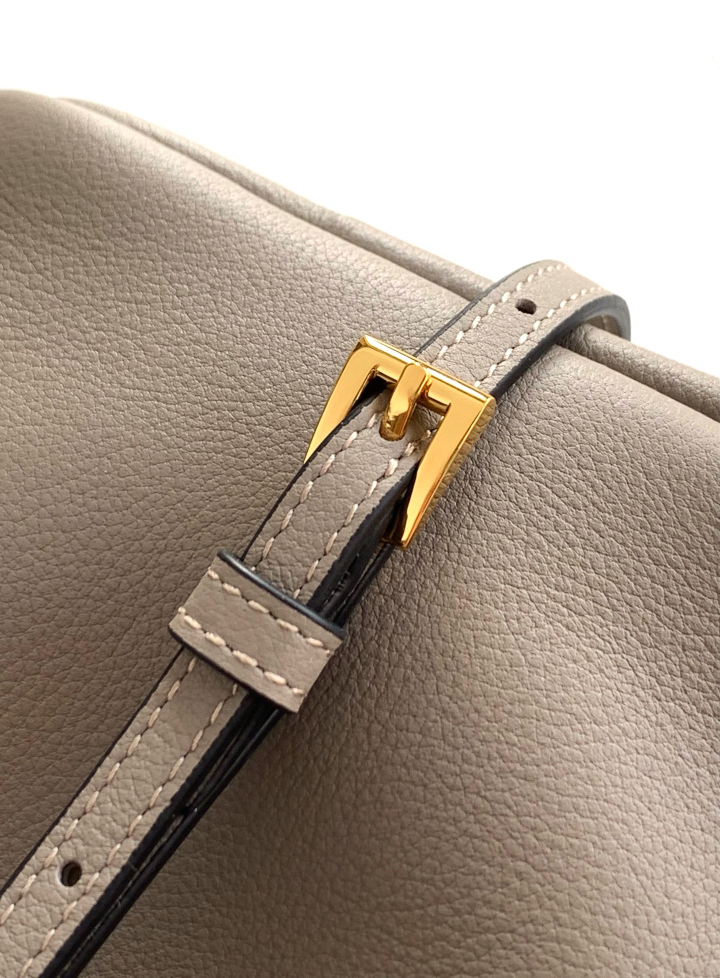 Prada bag-150