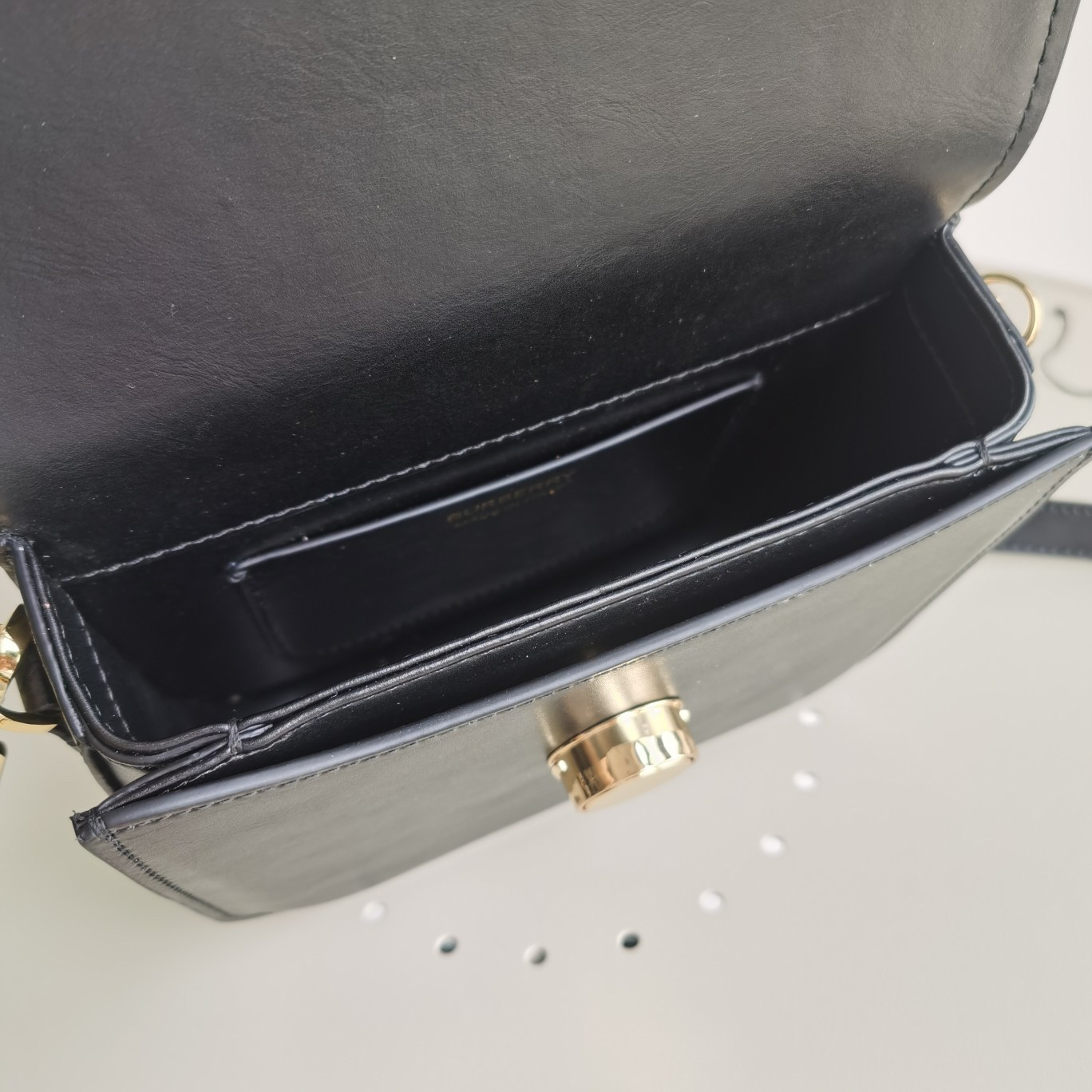 Burberry bag-30