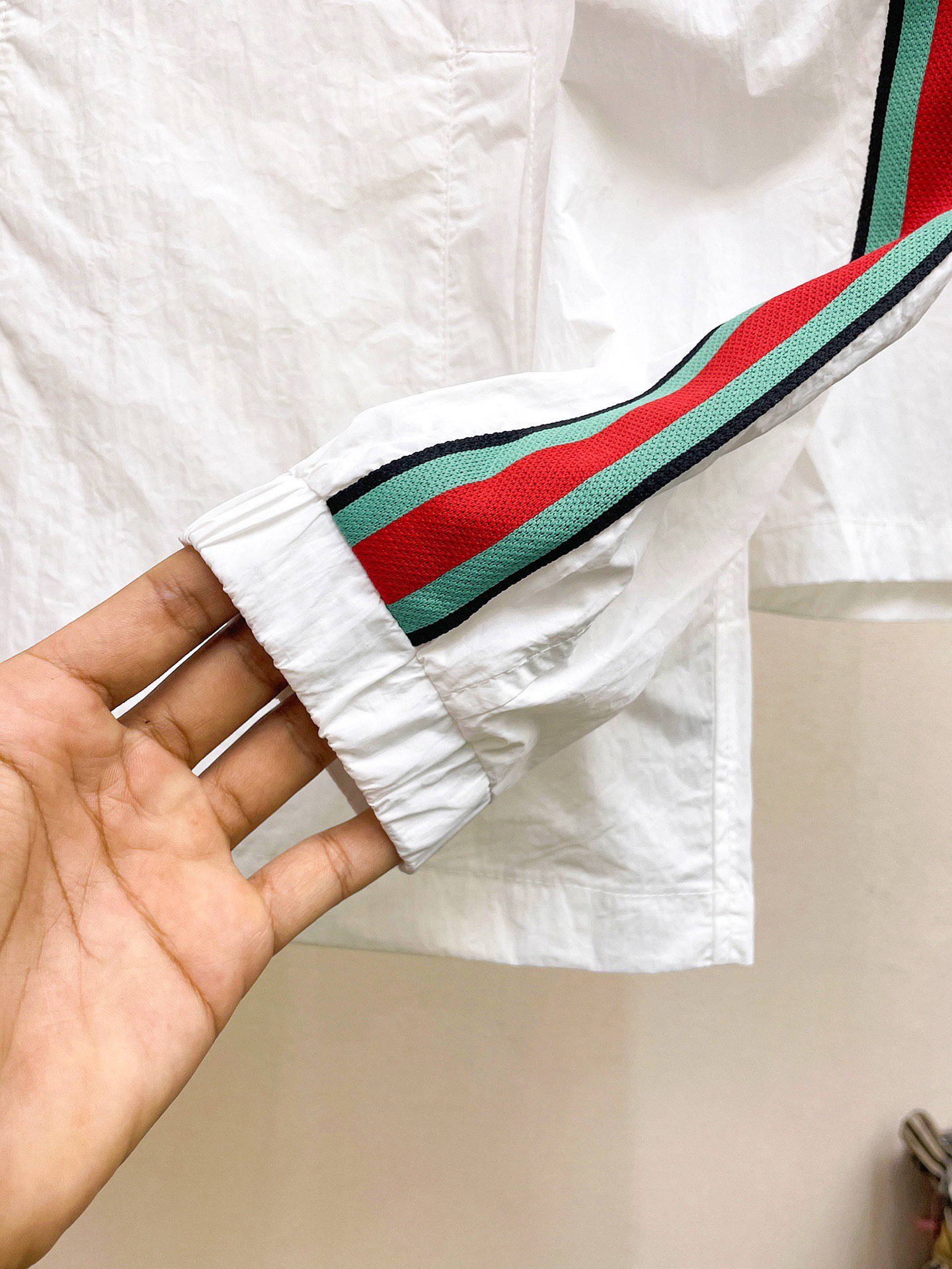 Gucci Clothing-351