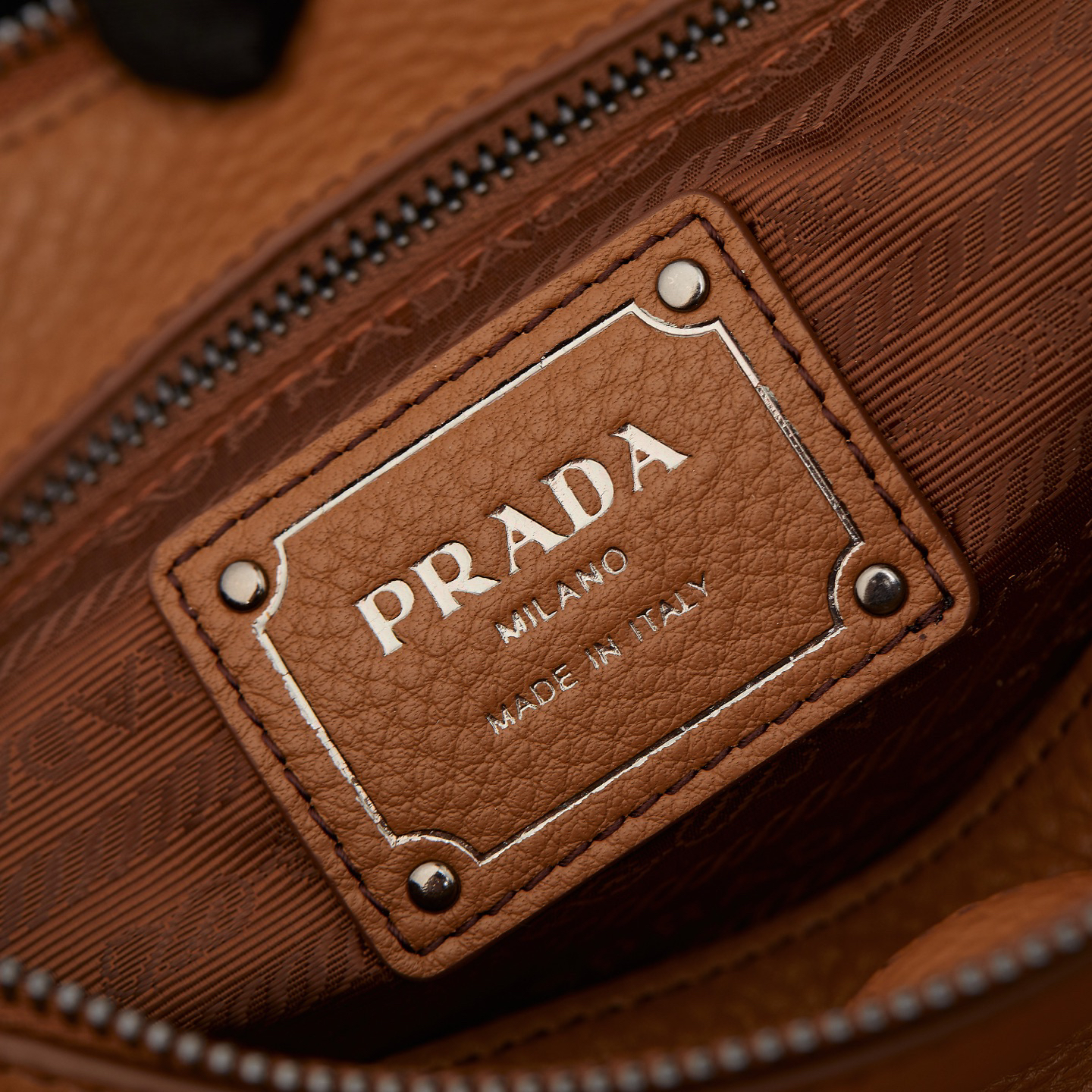 Prada bag-240