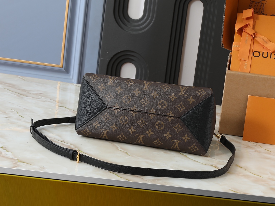 Louis Vuitton bag-40