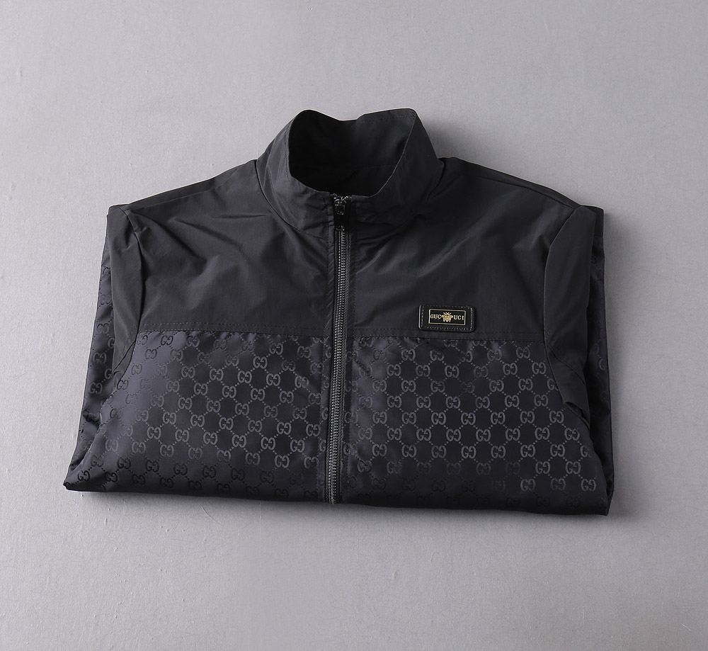 Gucci Clothing-338