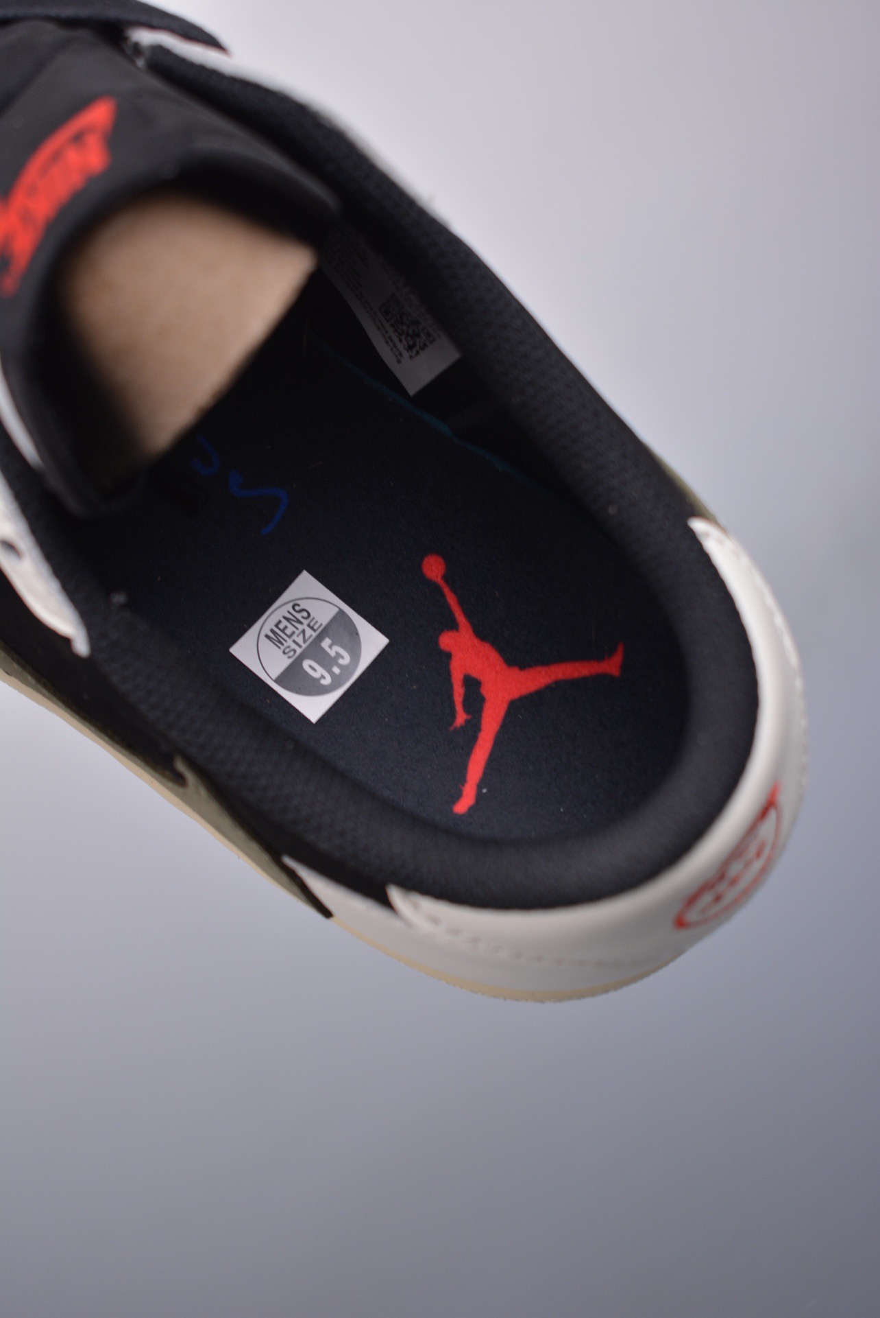 Nike Sneakers-327