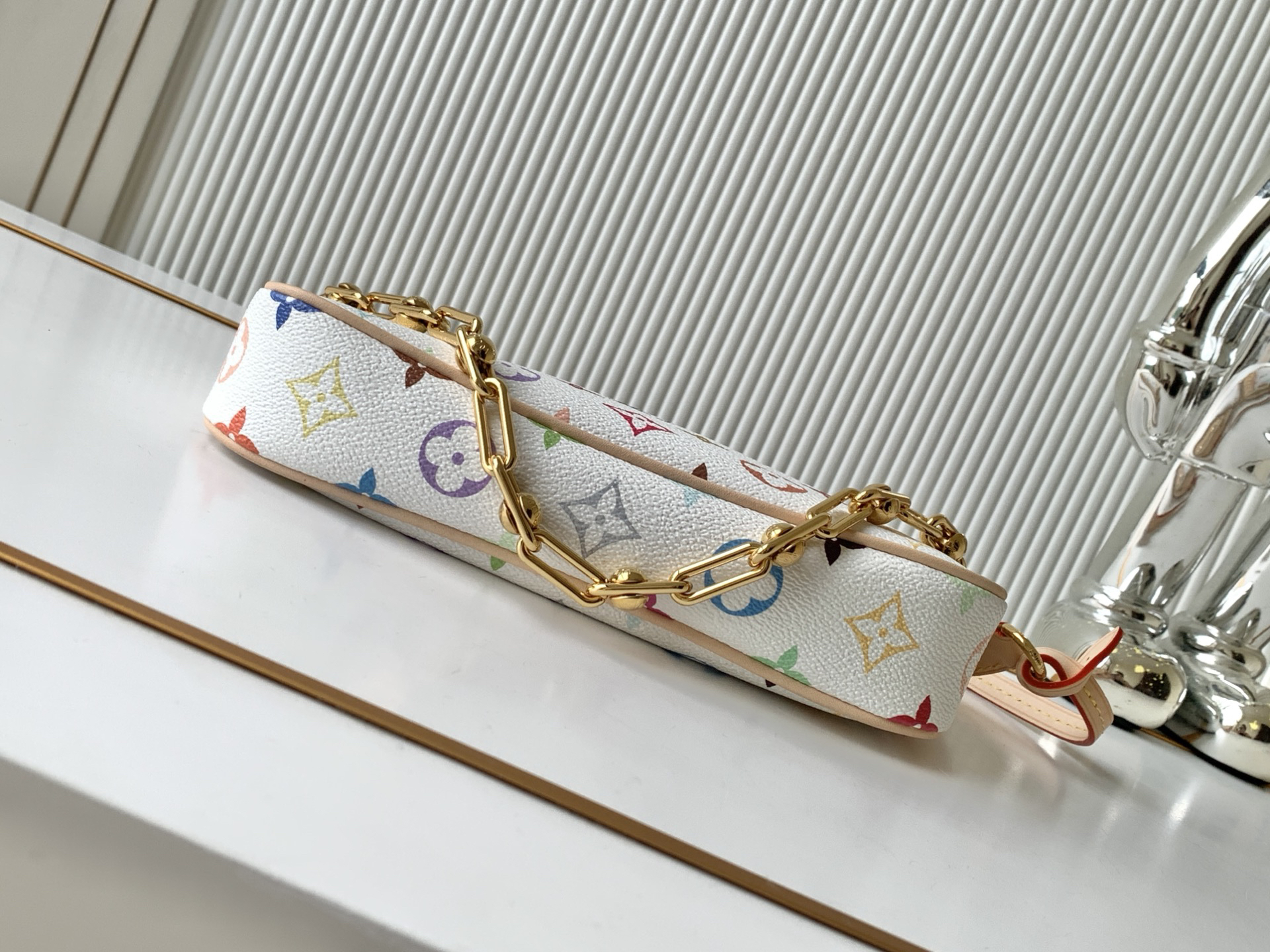 Louis Vuitton bag-165