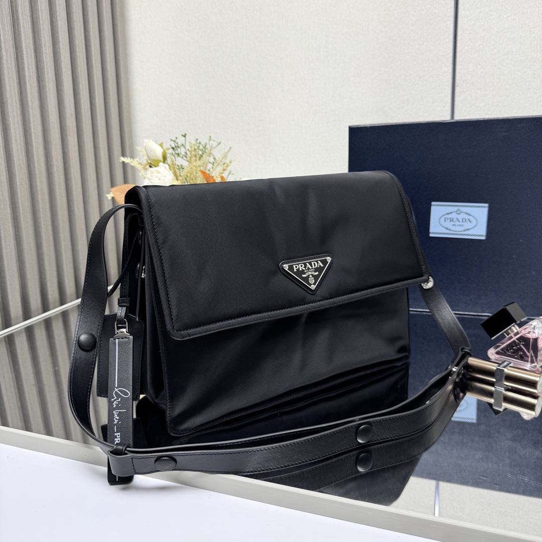 Prada bag-199