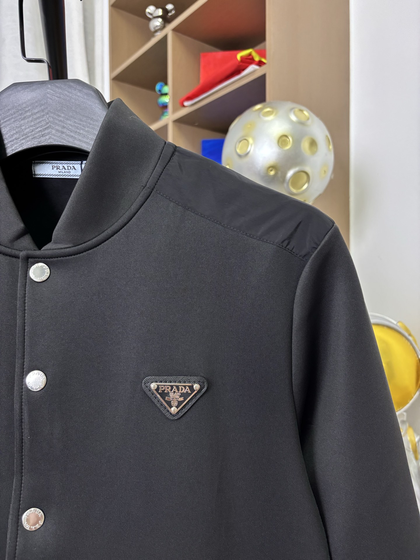 Prada Clothing-371