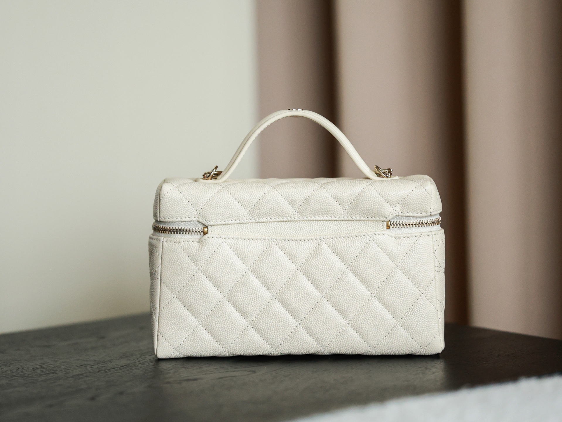 Chanel bag-202