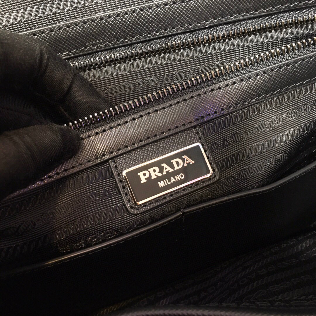 Prada bag-179