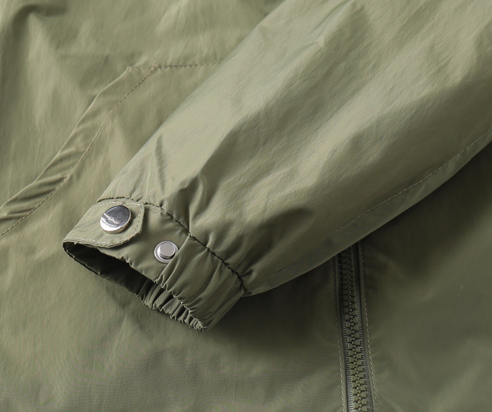 Prada Clothing-385